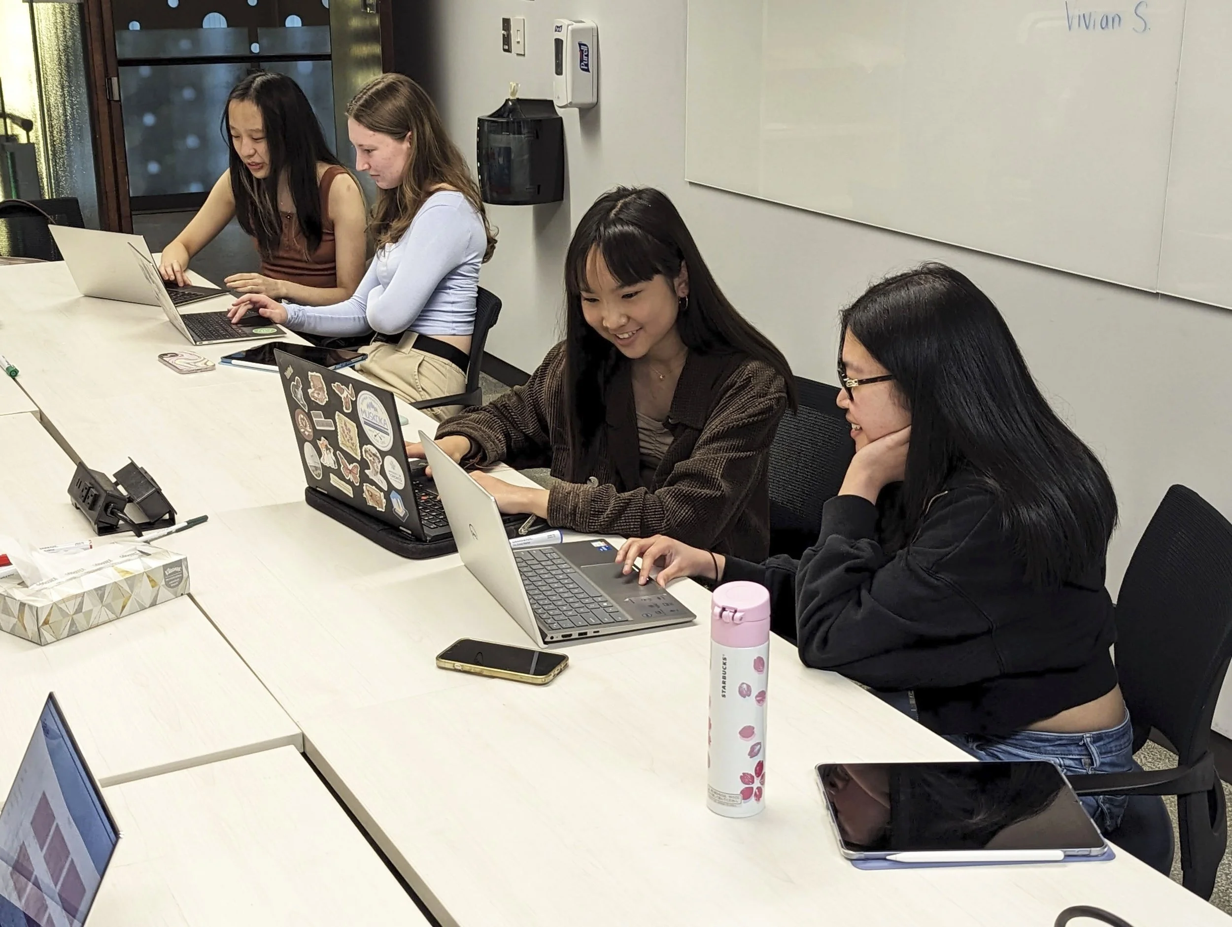 CS students working on game_1.jpg