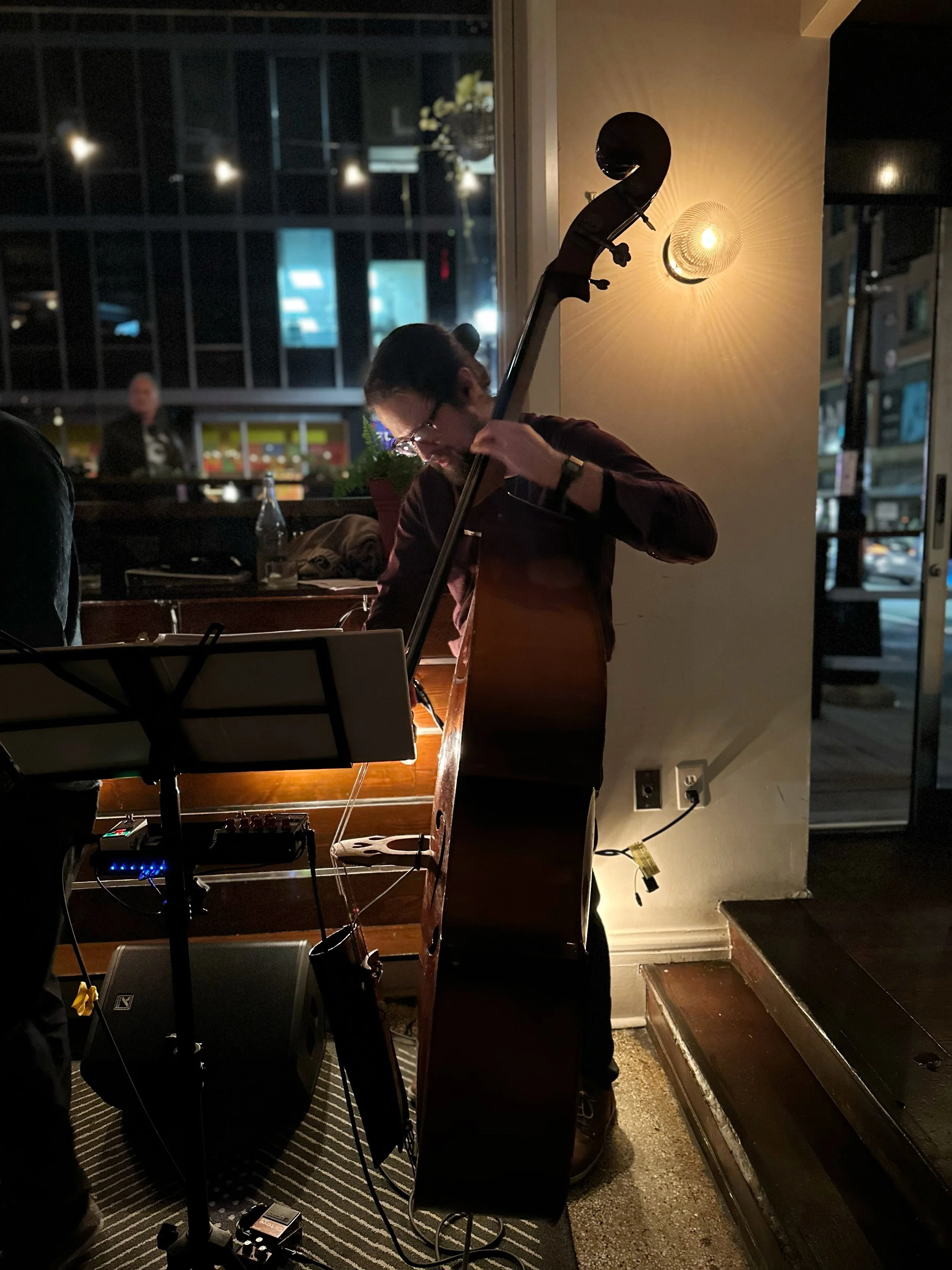 Live Jazz With The Matt MacLennan Trio!