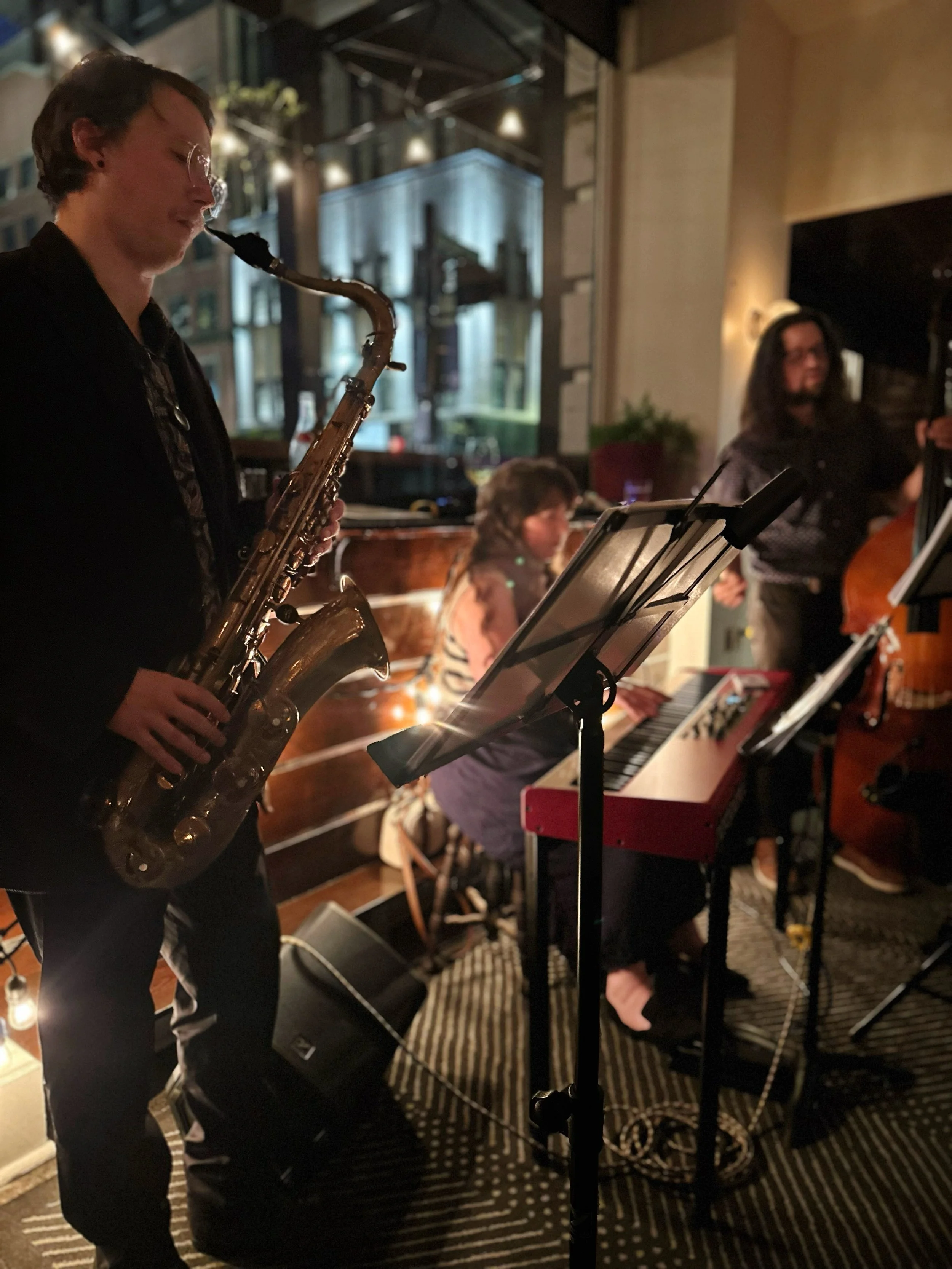 Live Jazz With The Matt MacLennan Trio!