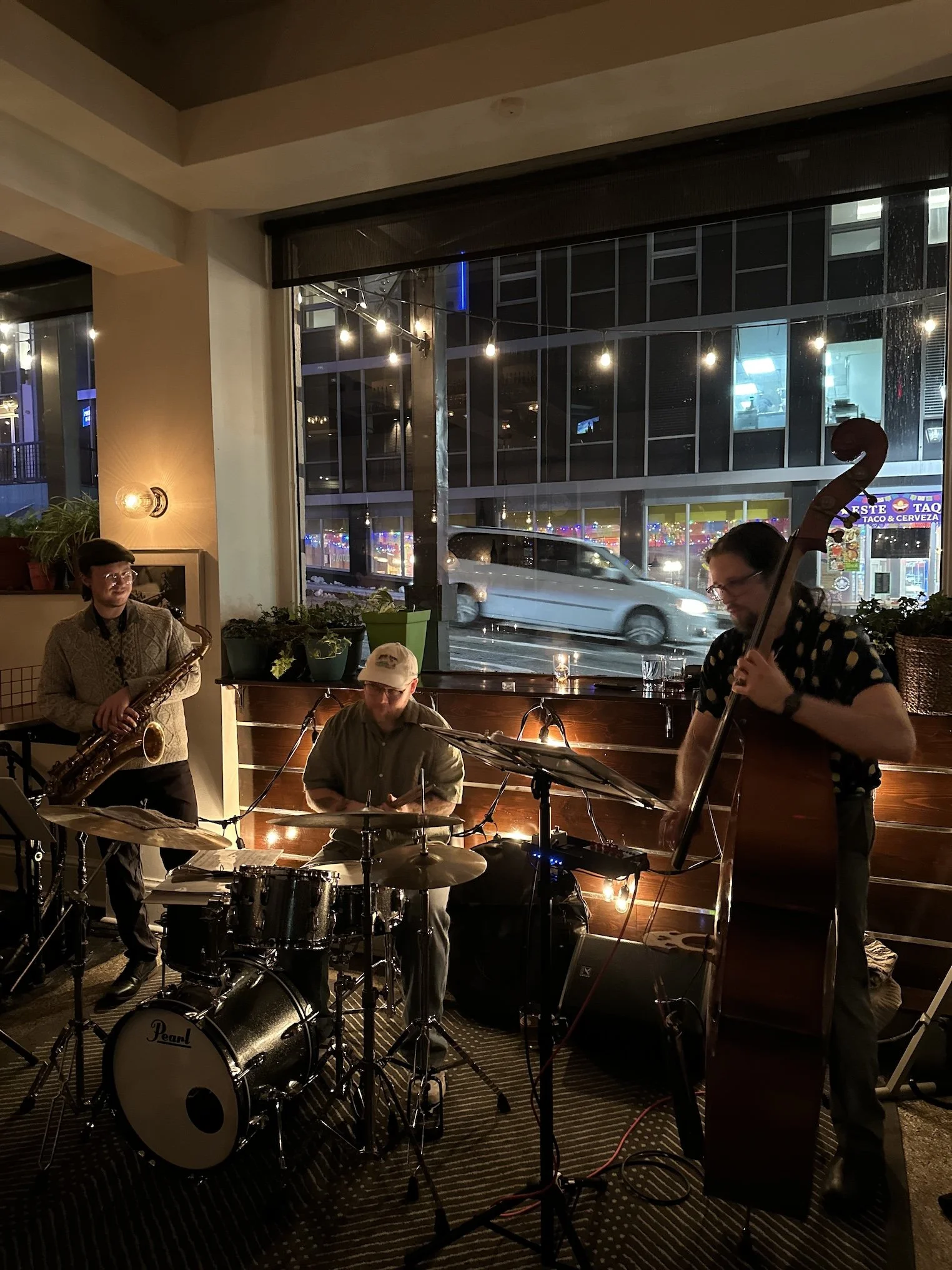 Live Jazz With The Matt MacLennan Trio!