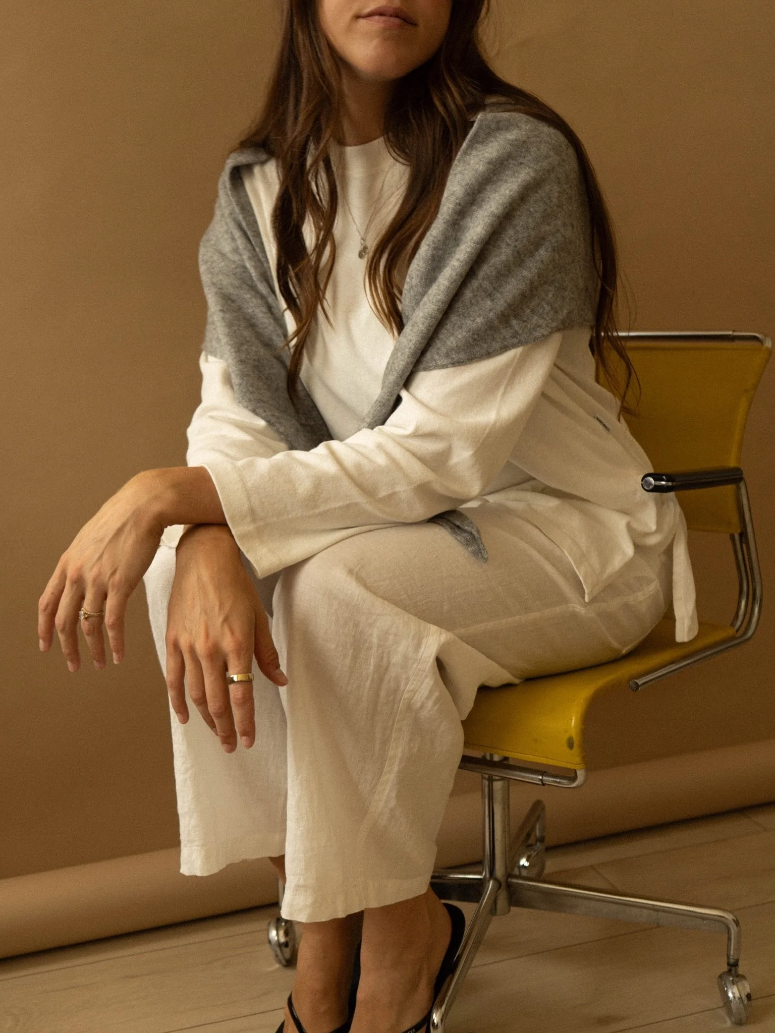a cashmere shawl = our favorite layering piece for this time of year!!
