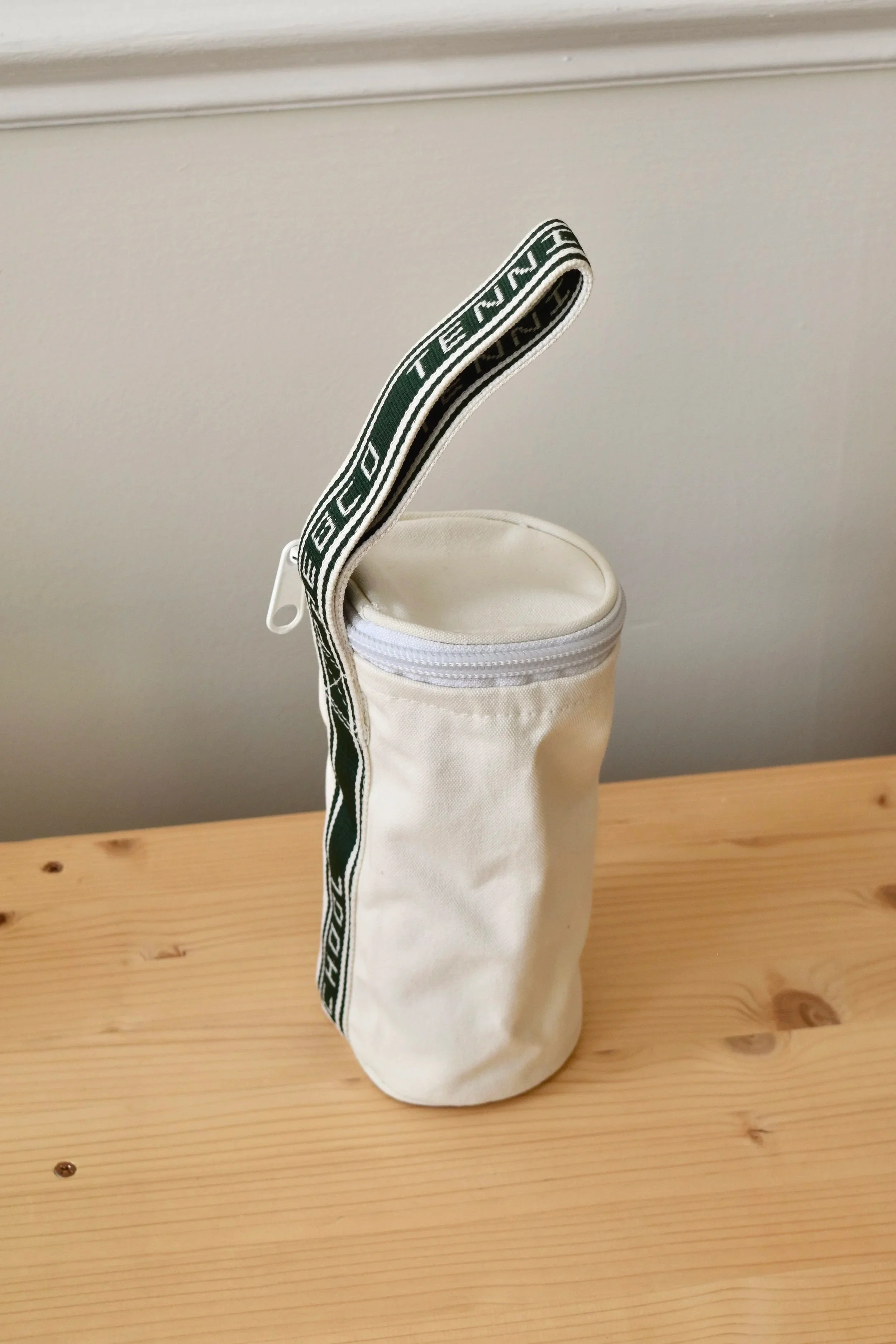 Clubhouse-Ball-Bag-Puebco-1