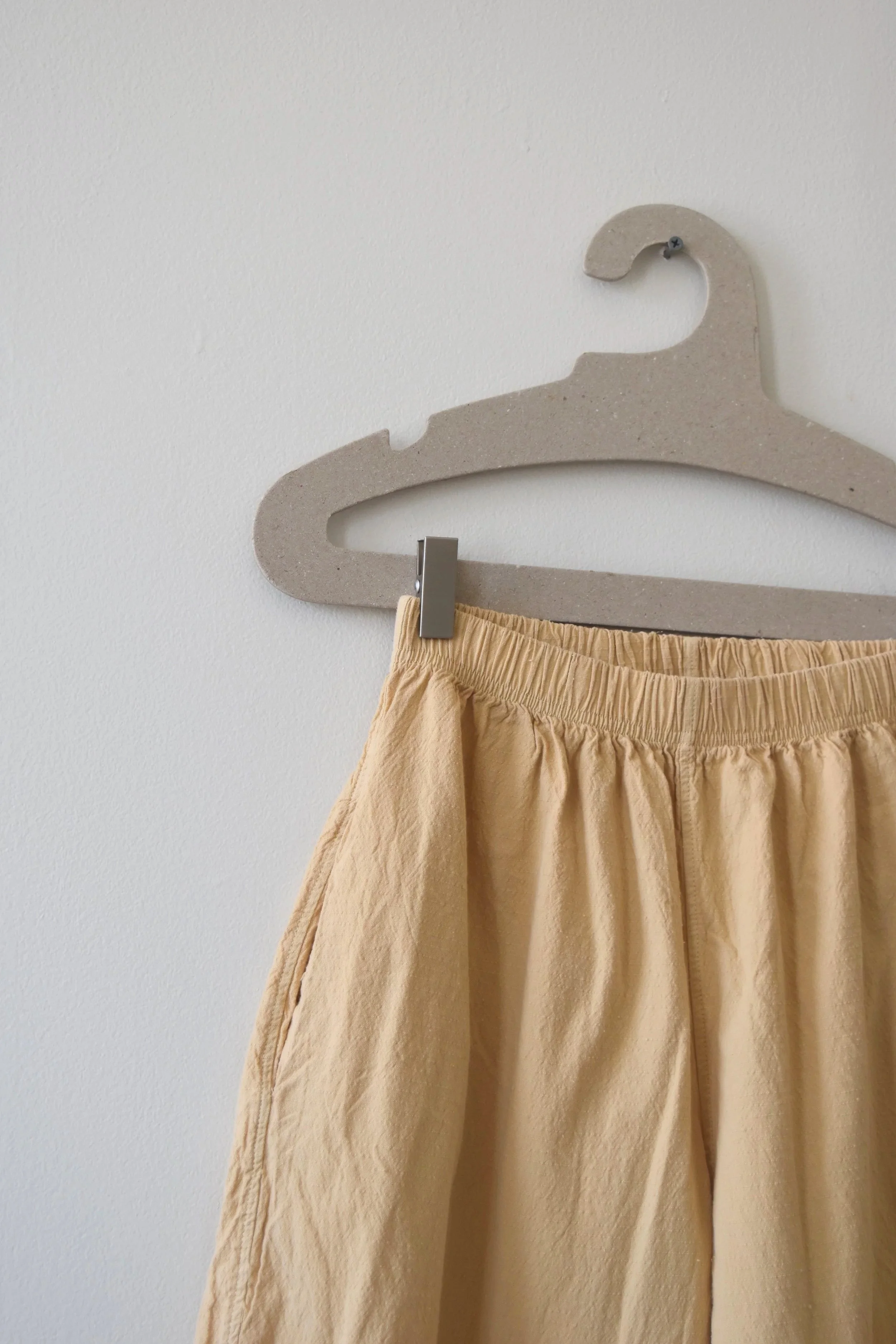 Wide-Trouser-Barley-Wol-Hide-1