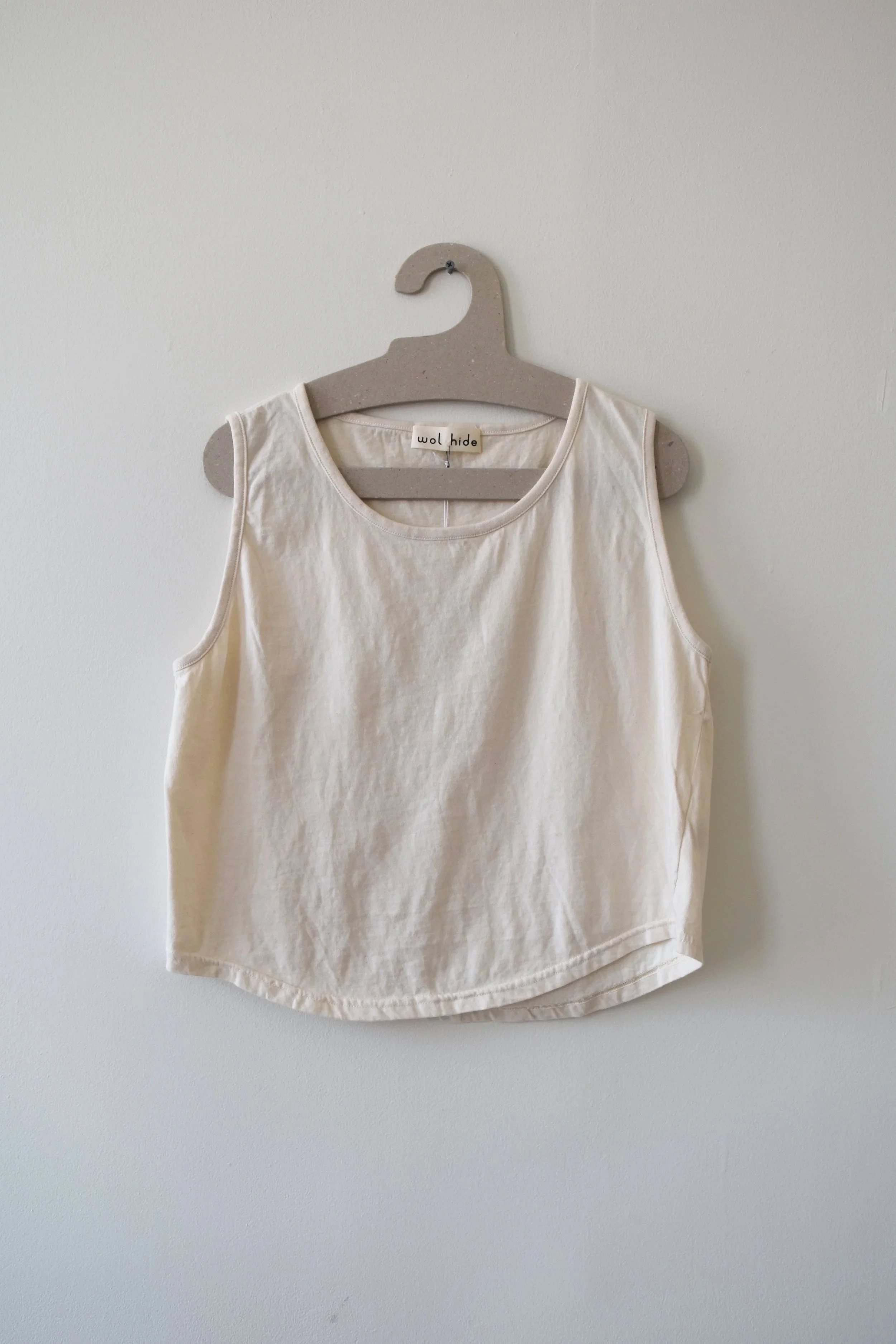 Wide-Tank-Natural-Wol-Hide