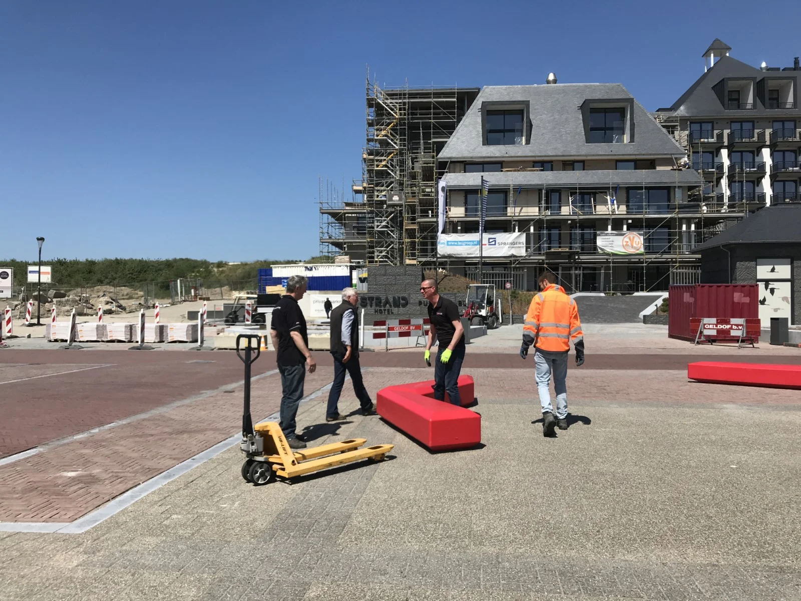Zitelementen tegen het wildparkeren