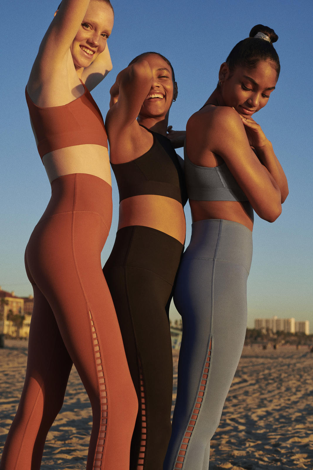 SU19_Nike_Yoga_Collection7_native_1600.jpg