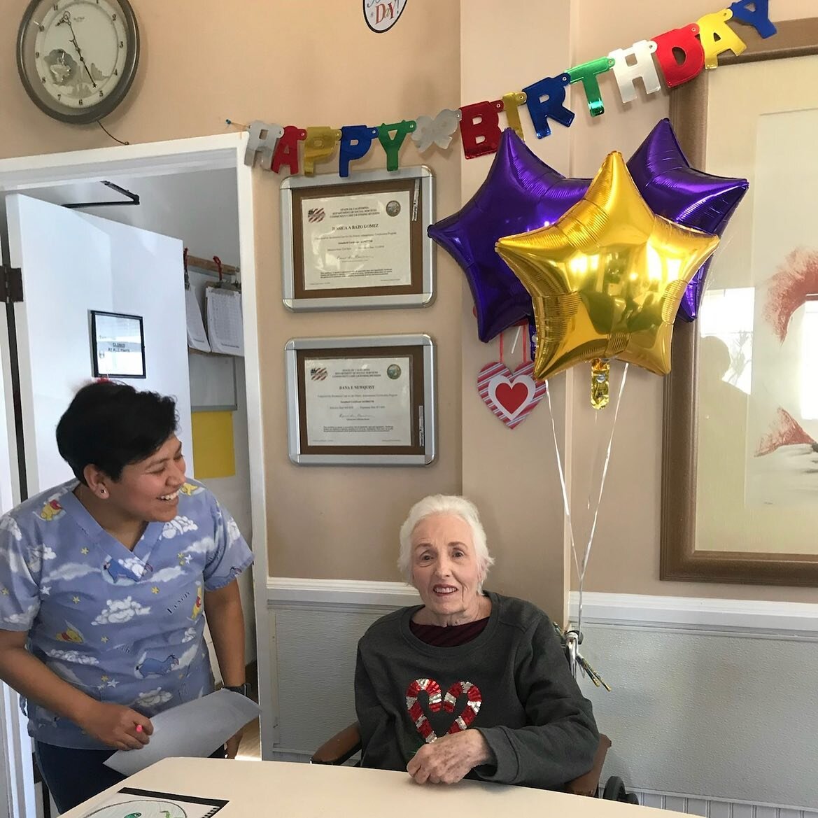 🎶&rdquo;Celebrate good times, come on!&rdquo;🥳

Mission Villa Senior Living 
321 W. Mission St. 
Santa Barbara, CA 93101 
(805) 898-2709 
.
.
.
.
.
#braingames #seniorliving #seniorcare #dementia #dementiacare #alzheimers #alzheimersawareness #assi