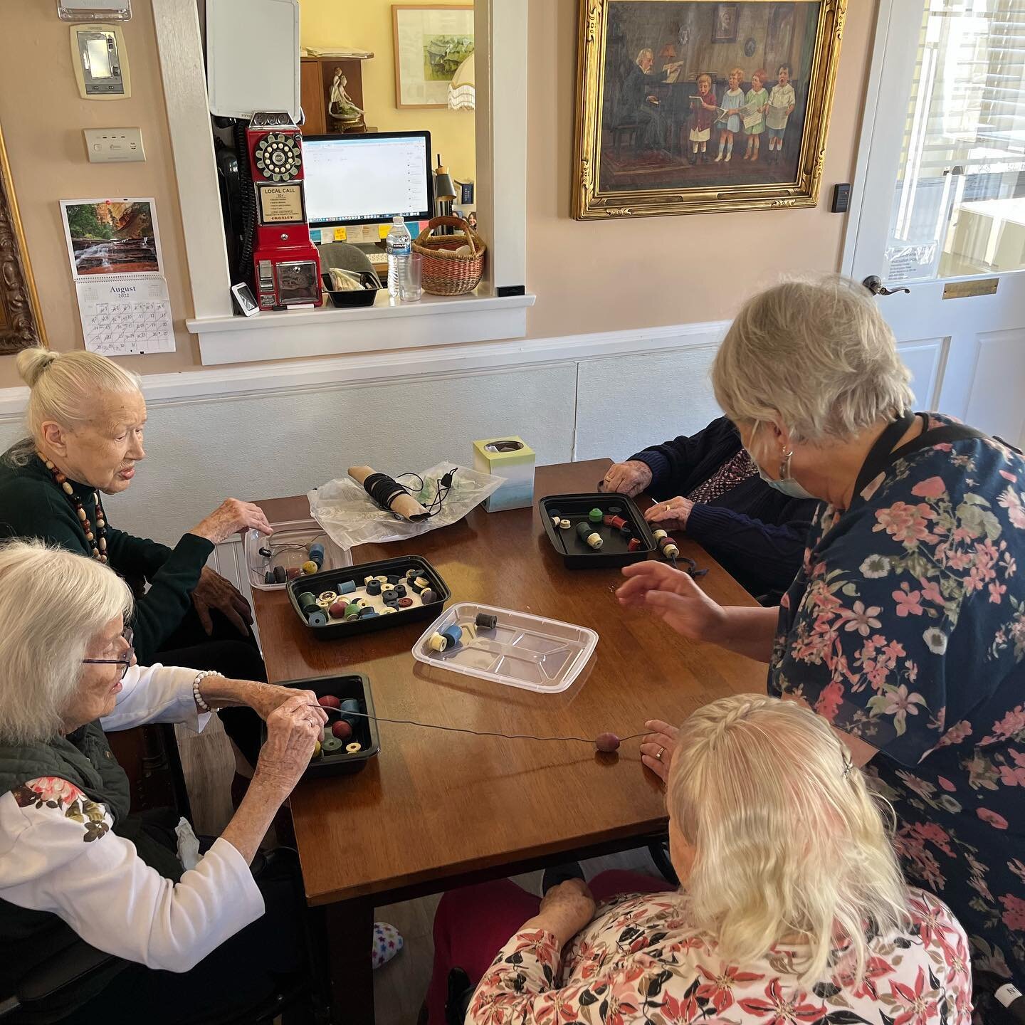 Wednesday activities! 🪡🙌🏼

Mission Villa 
321 W. Mission St. 
Santa Barbara, CA 93101 
(805) 898-2709 
.
.
.
.
.
#braingames #seniorliving #seniorcare #dementia #dementiacare #alzheimers #alzheimersawareness #assistedliving #assistedlivingfacility