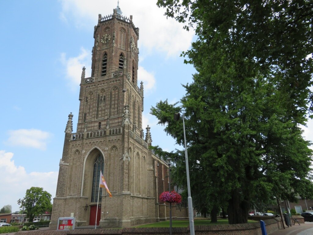 De grote kerk in Elst