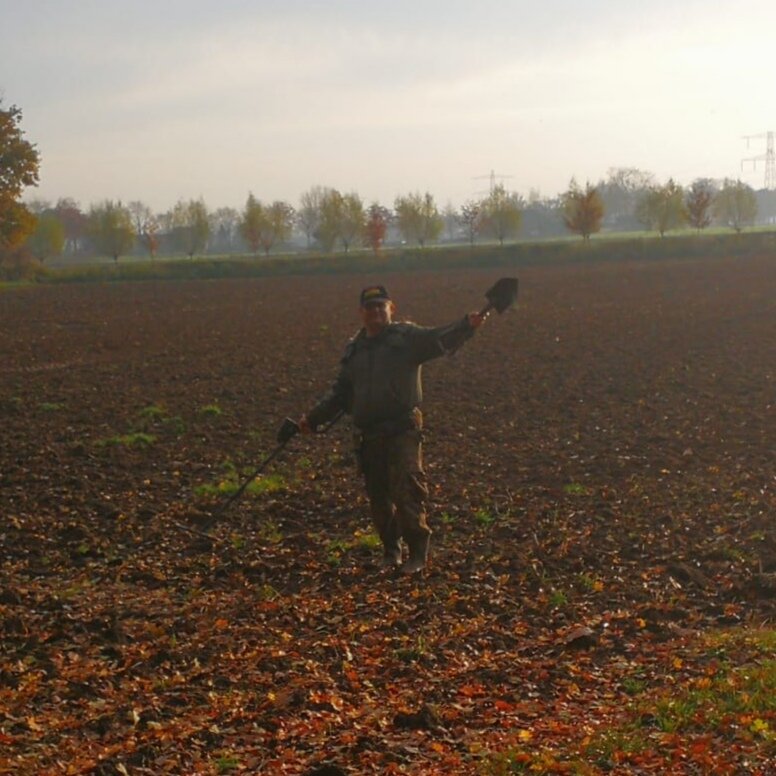 Ayoub in het veld (foto Ayoub Choban)
