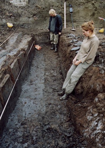 Julia opgraving Alphen 2002 (Radboud Universiteit Nijmegen)