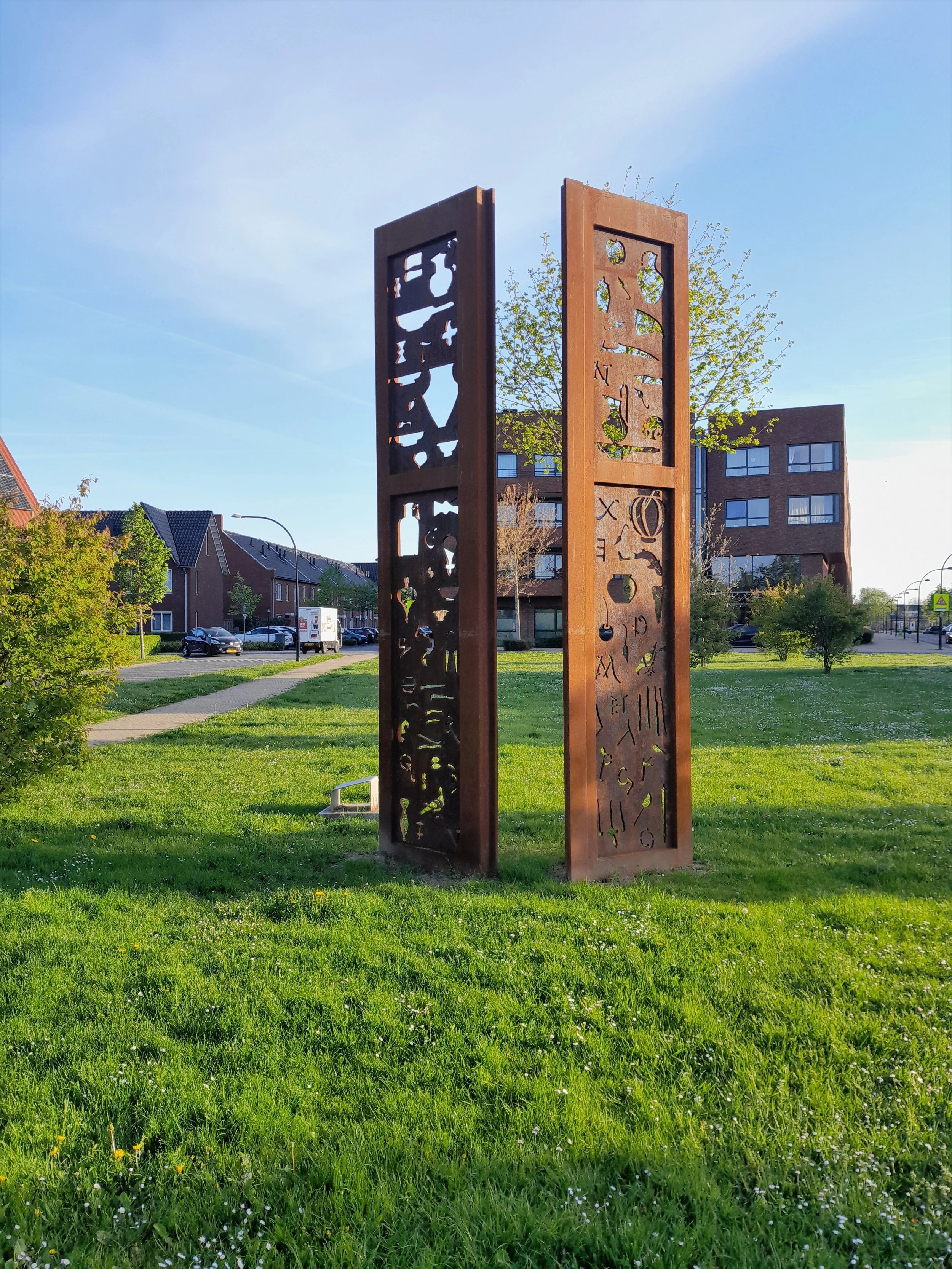 Tempeldeuren met Romeinse vondsten in Loovelden