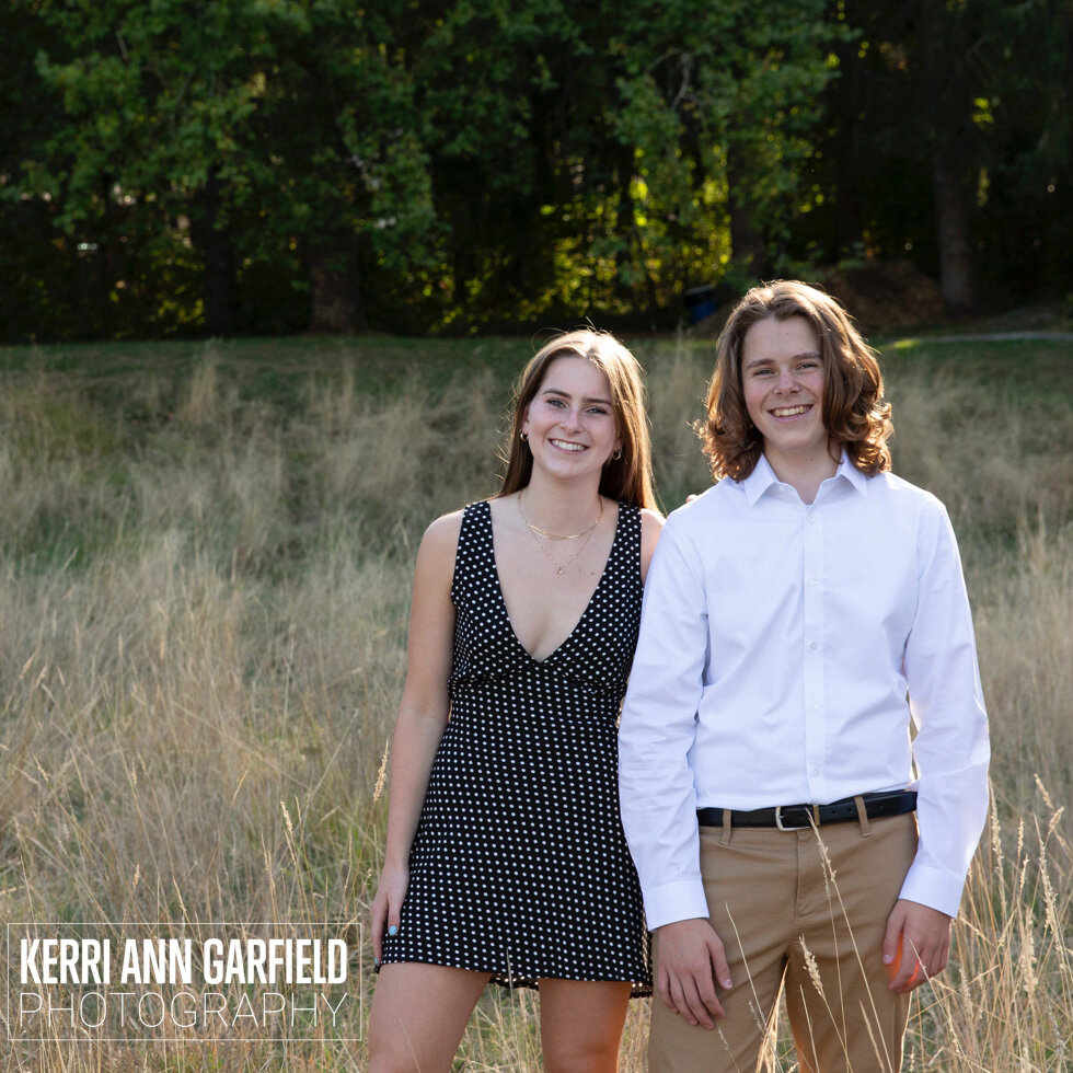 Audrey and Harrison are twins who decided to do their Senior Photos together at the same photo shoot. It's always fun to see the energy of one rub off on the other and watch them interact with each other. In addition to the photos we took individuall