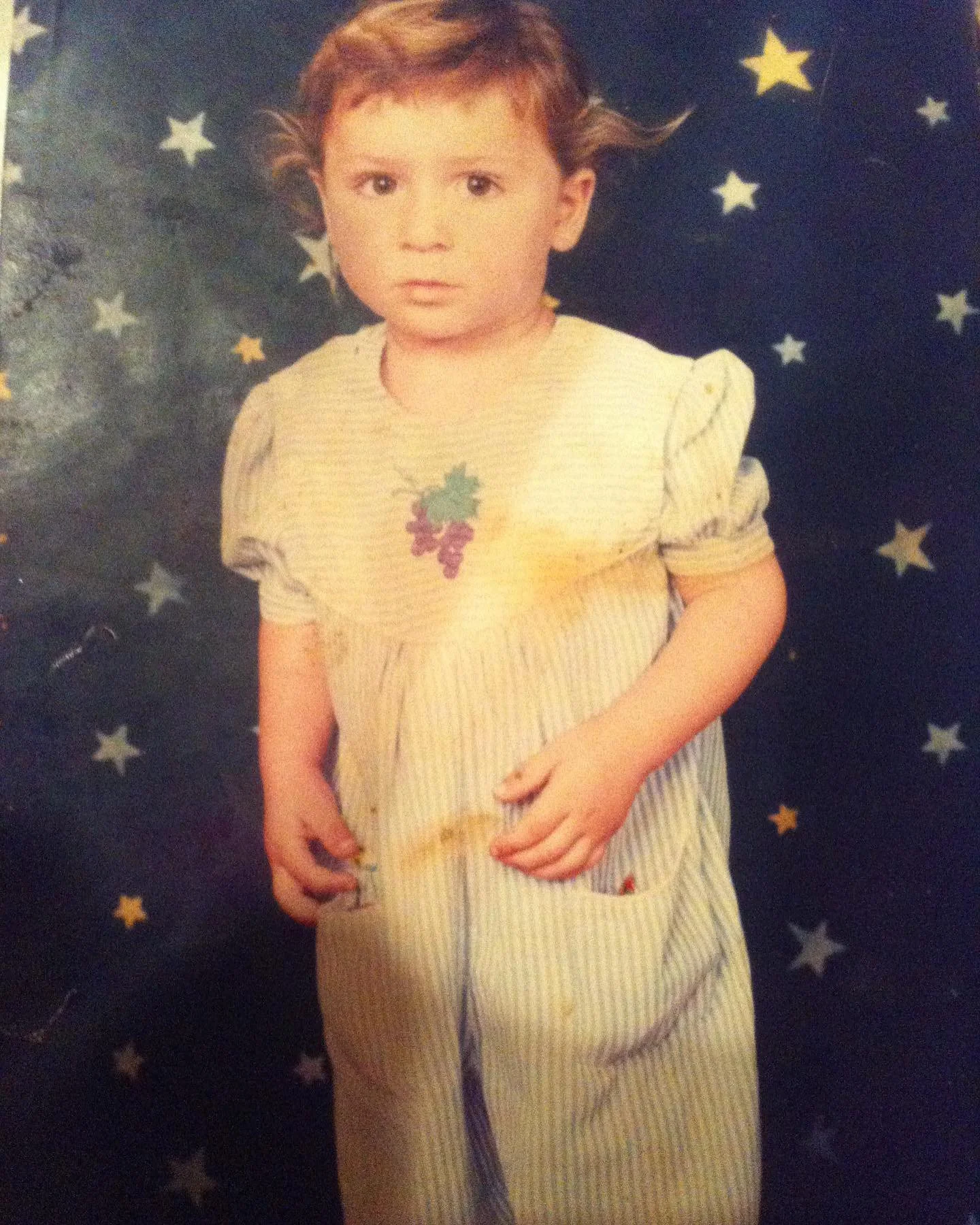 Stand with ukraine - stand wiTh all refugees (my Kurdish story)