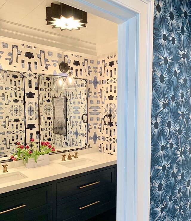 If you have to spend a lot of time washing hands...why not do it in a beautiful powder room! Thanks @lindsaycowlesllc for the cool shout out today! #blueandwhite #powderroom #visualcomfort #custom #thd #mirrorimage #instabathroom #bathroomdesign #dua