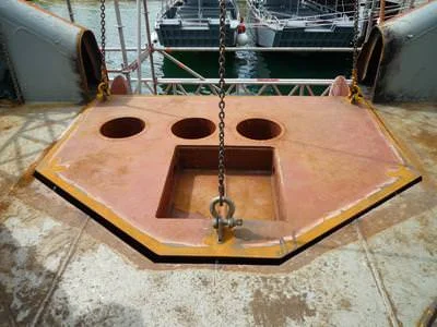 tugs3.jpg