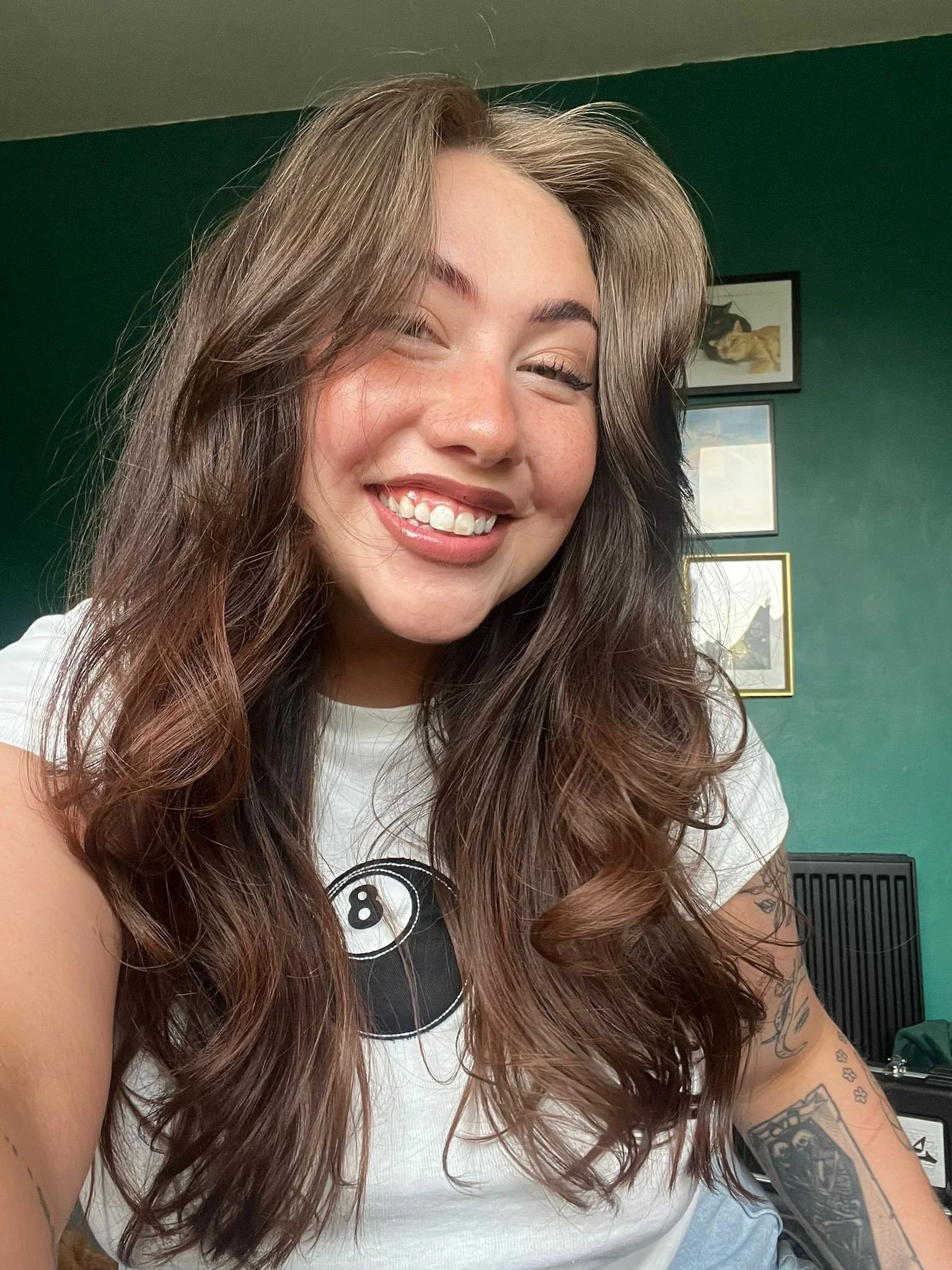 7 images from life today...💖

Alijah got her hair did and looking all sparkly and happy. Too lovely not to share. 🥰

Winston looking utterly exhausted in the car after walkies today,  where he met a mini labradoodle named Goldie. She ran endless ci