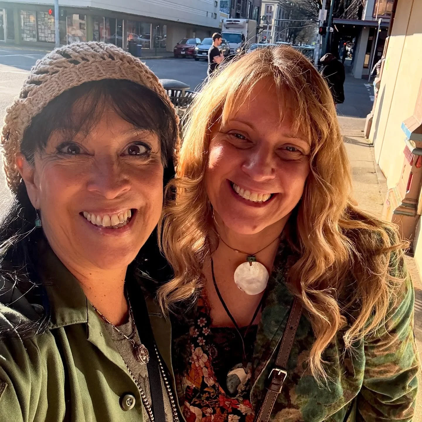 Spent the day with this lovely lady, Kelly from the Rustic Hippo, doing what we do best. Thrifting our hearts out.