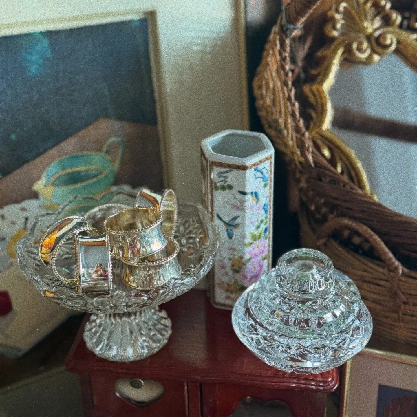 Wasn&rsquo;t holding out much hope but the thrift gods were with me and this week delivered a nice eclectic haul.