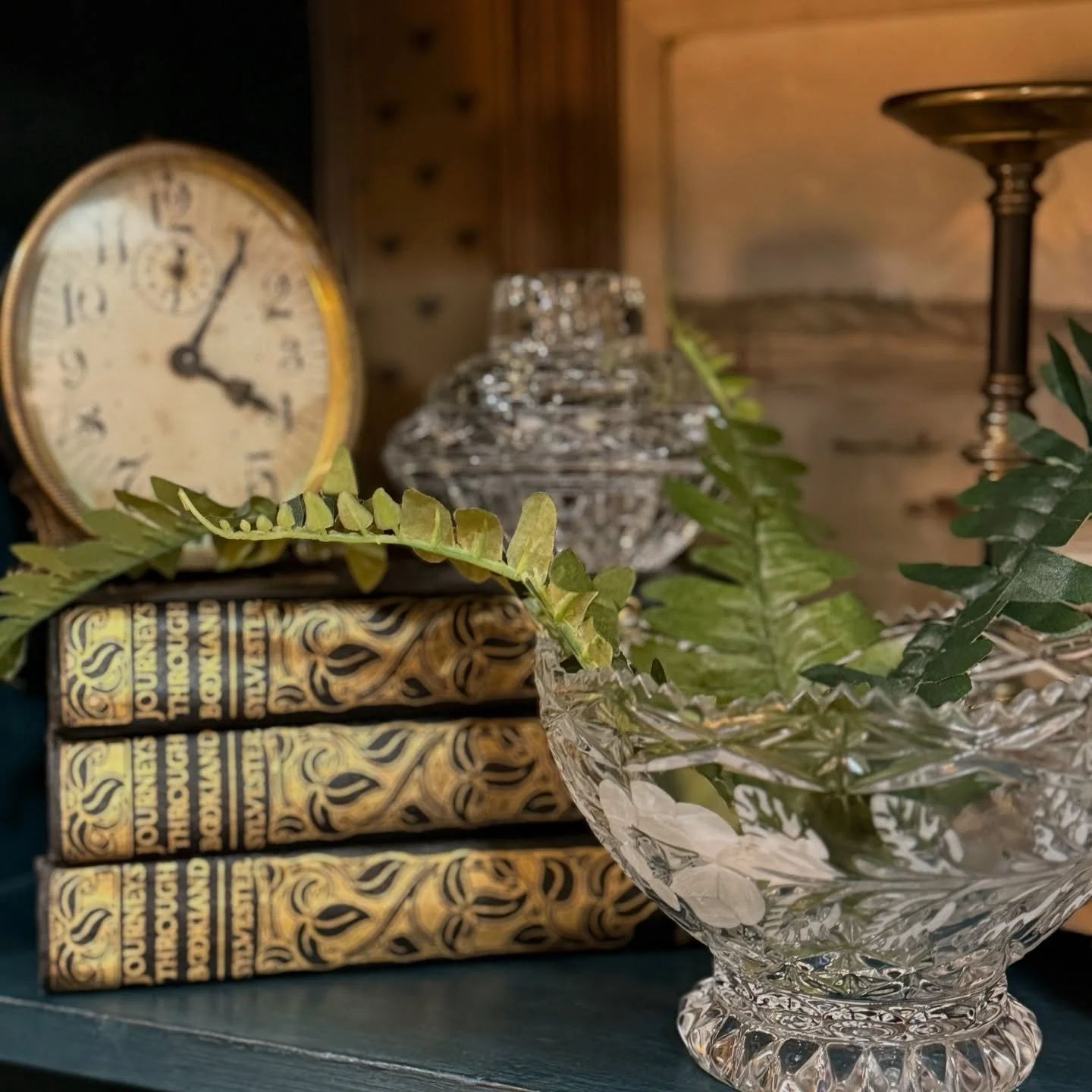 I just overheard someone in an antique mall saying that Crystal and Glass are having a comeback. I totally agree as I feel that there&rsquo;s a whole new generation that isn&rsquo;t aware that for a very long time clear glass was considered pass&eacu