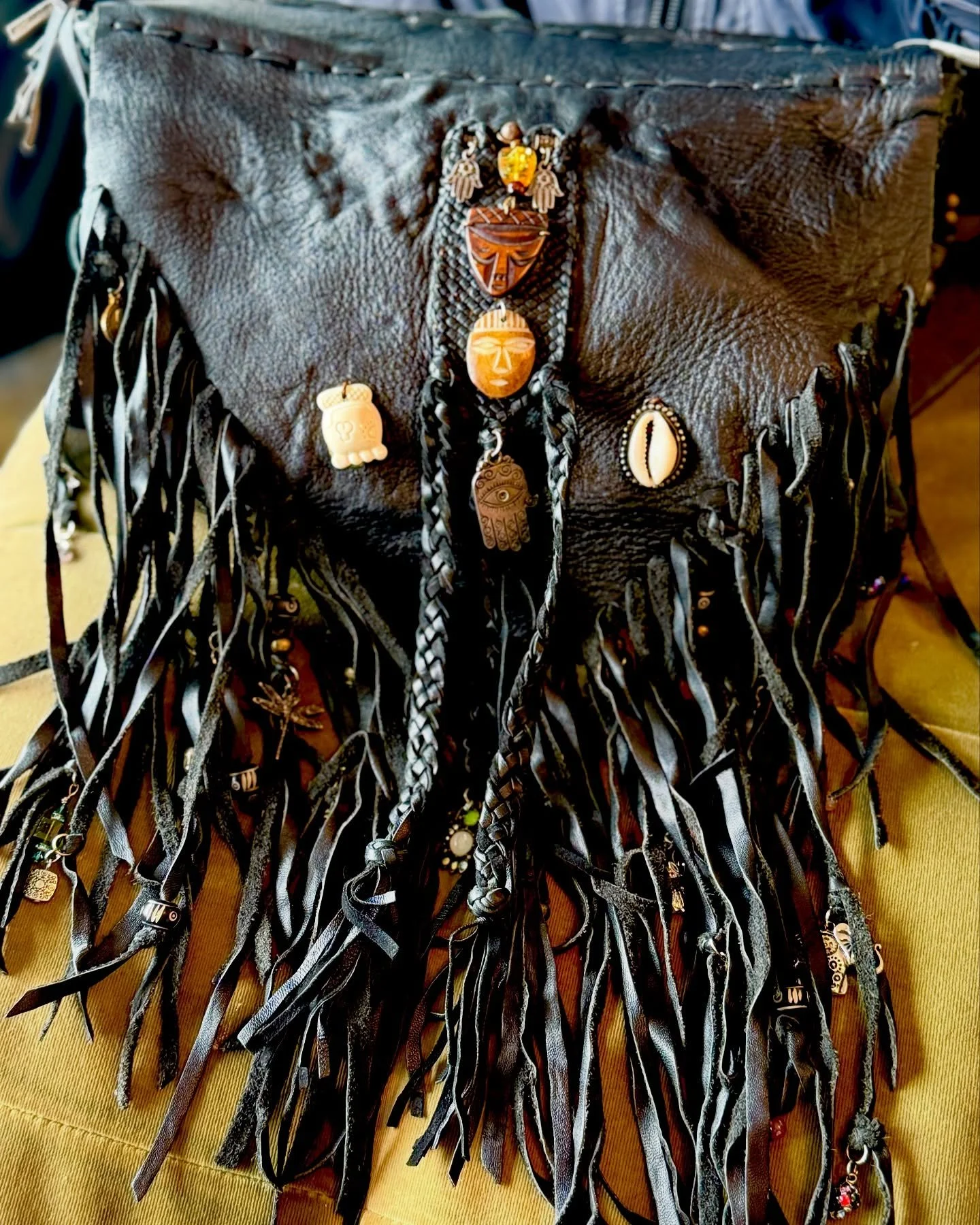 Picked up this amazing fringed deer skin bag with dozens of beads and charms in the bougie town of San Miguel de Allende in an upscale consignment boutique. It&rsquo;s even more stunning 🤩 in person and will be available for sale this week. I would 
