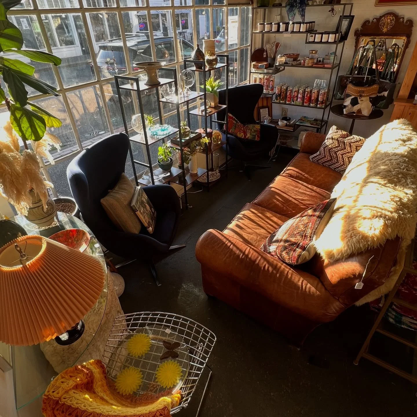 Teagan and I have approximately 18 man hours into the store Spring/Summer Dreamscape window reset which will be in an upcoming video. Absolutely THRILLED with the finished project and I can&rsquo;t wait to share
❤️😆😃😀❤️🌹🪻🌸
But so much furniture