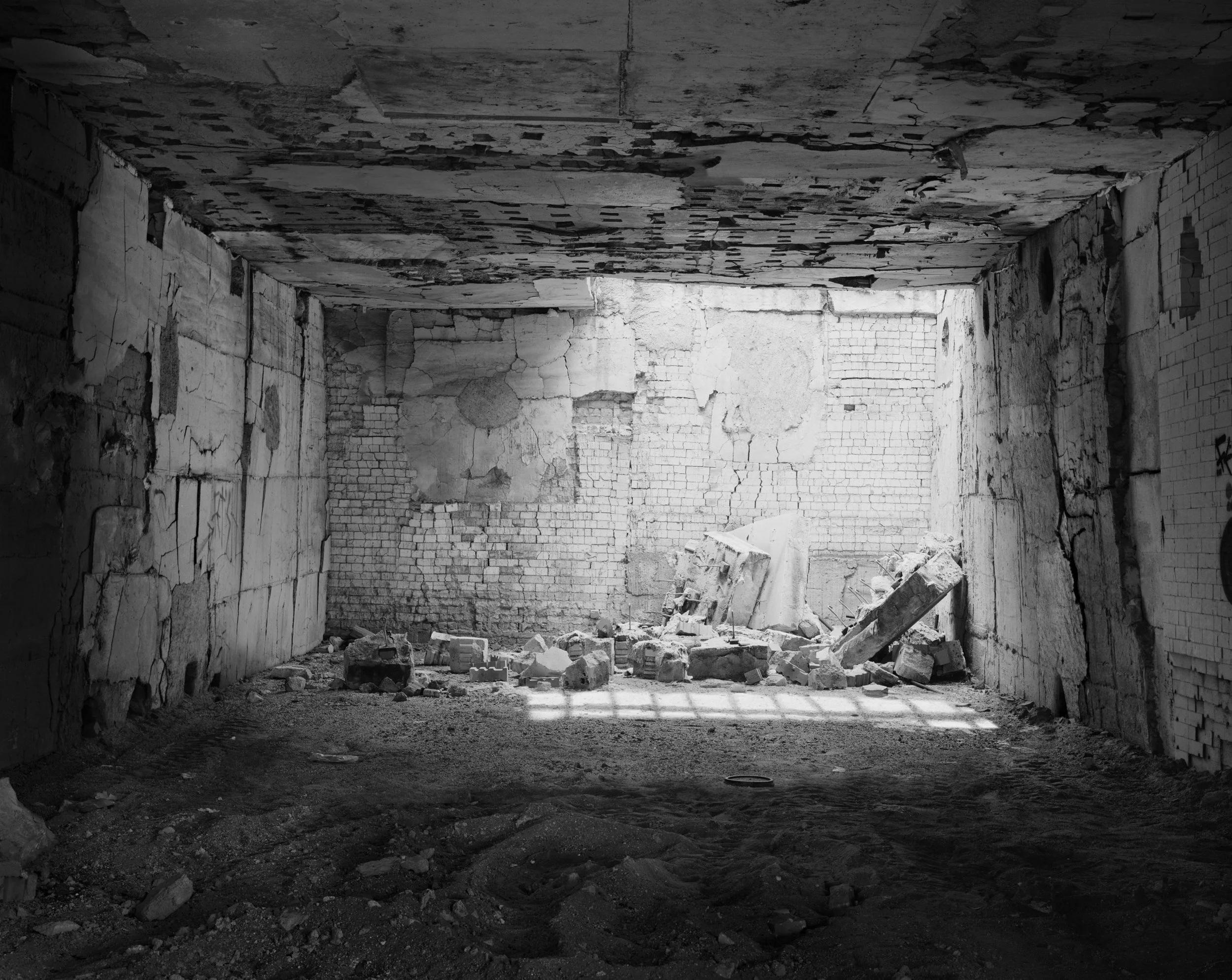 Rowan Conroy Kiln #1 f rom the Series The Poetics of Detritus 2008- 2019 (ongoing) . Piezography print on cotton rag. Finalist in the 2018 Bowness Photography Prize .