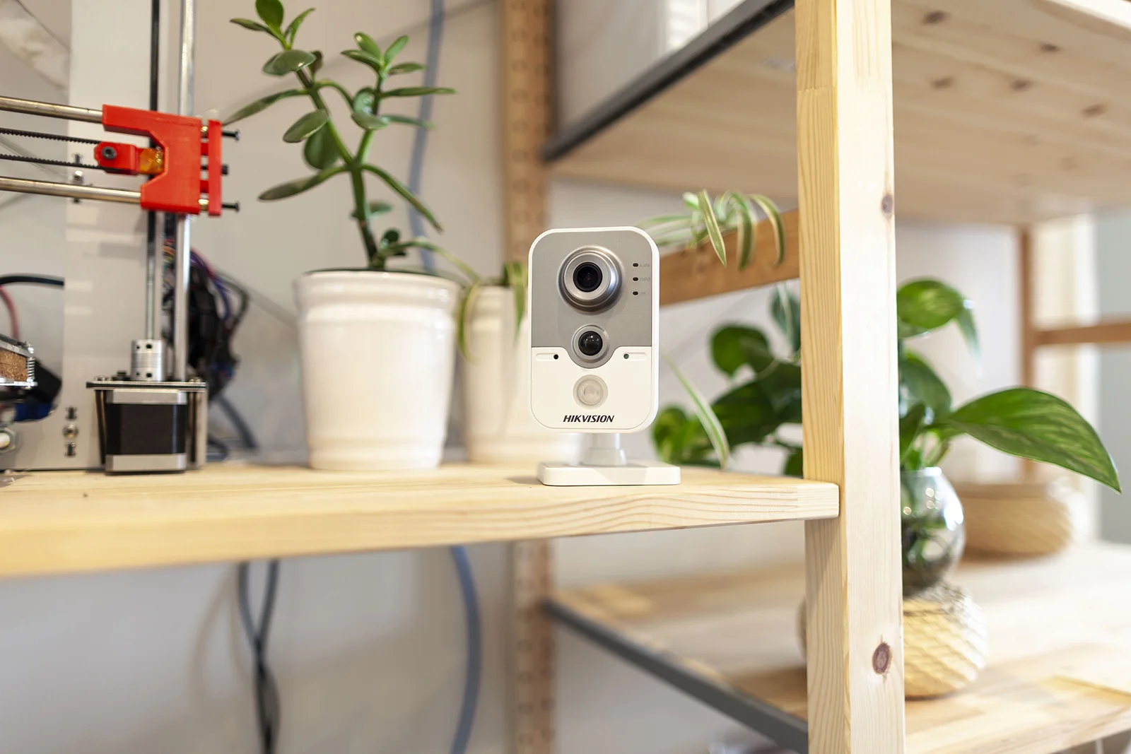 melbourne-surveillance-system-hikvision-cube-wifi-camera.jpg