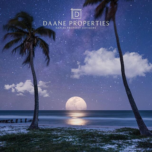 Naples and Southwest Florida&rsquo;s Paradise Coast is known for picturesque colorful sunsets but have you ever witnessed a moonrise or moonset? 🌅 ☀️ 🌙 🌚 &bull;
&bull;
&bull;
#daaneproperties #naples #naplesfl #naplesflorida #naplesrealestate #rea