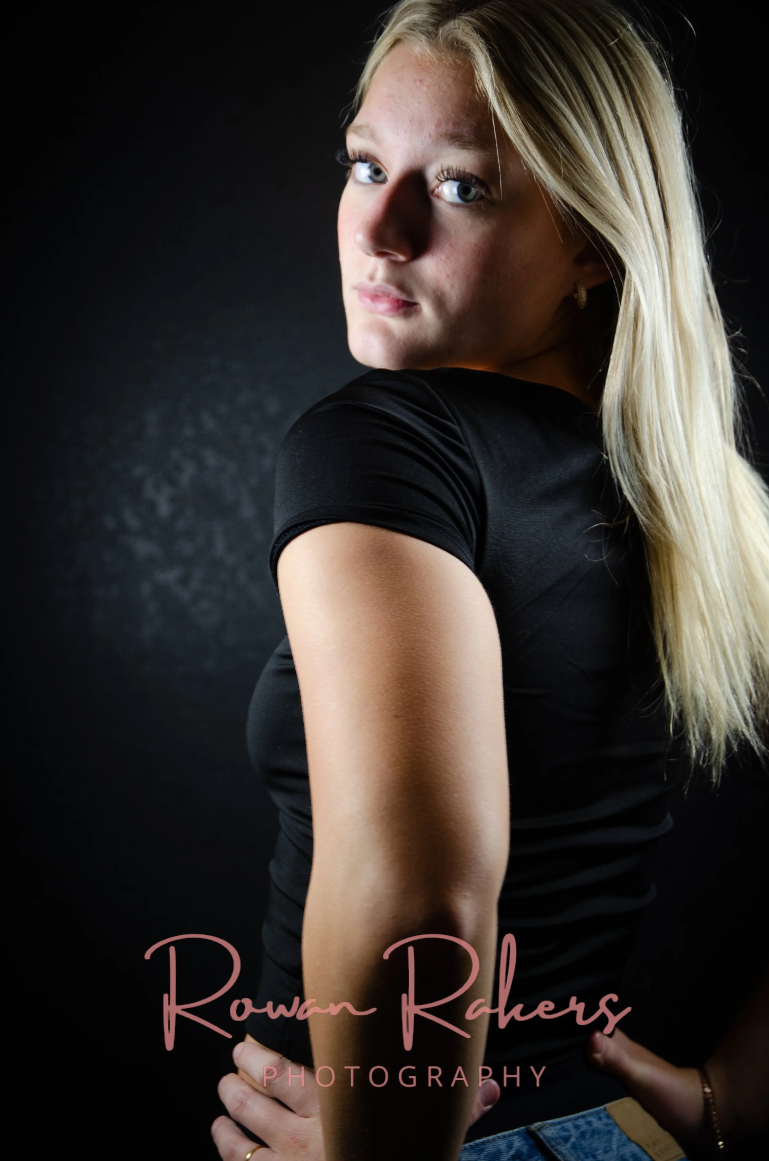 RRakers Studio Lighting-24.jpg