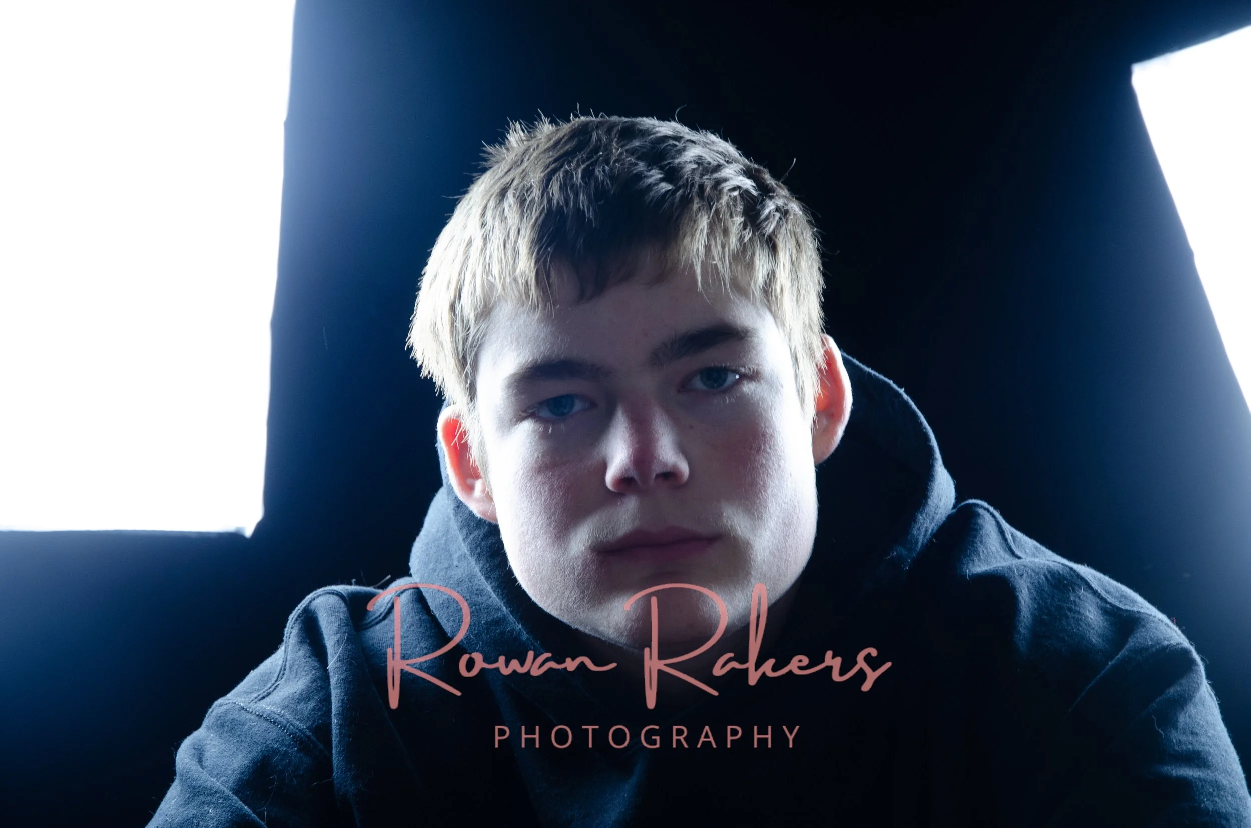 RRakers Studio Lighting-28.jpg