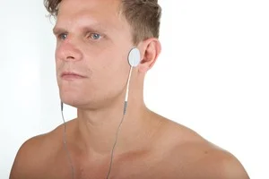 TeNS+machine+for+headache.jpg