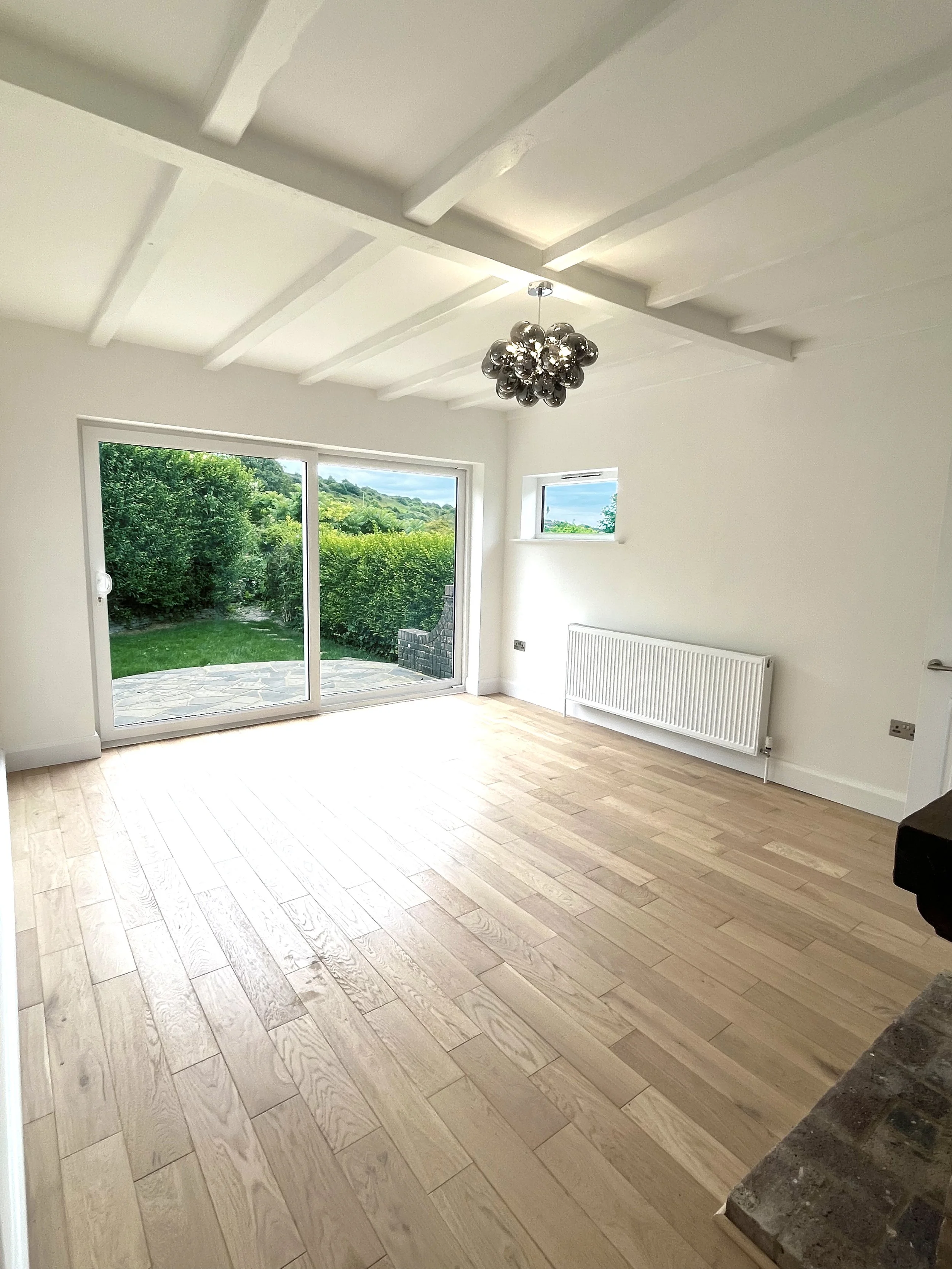 lounge new 2.jpg