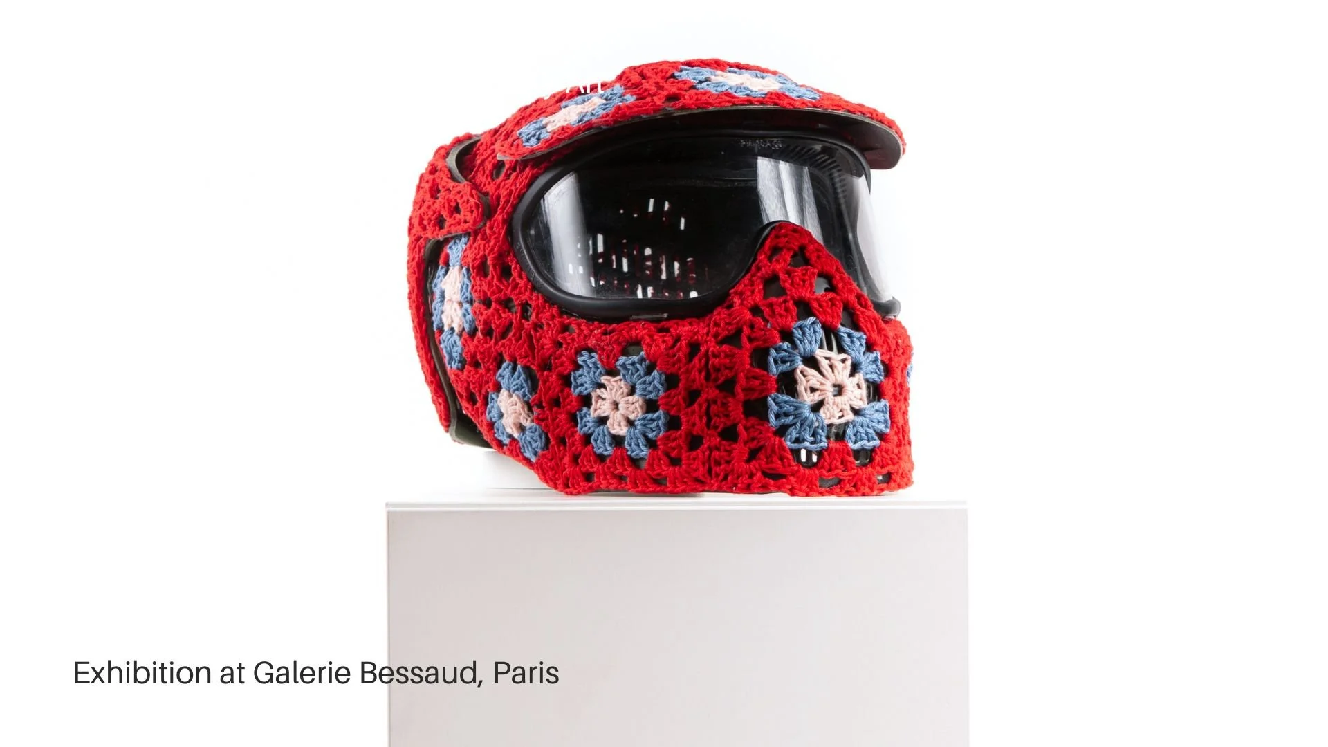 sophie inard. textile artist. Galerie Bessaud.jpg