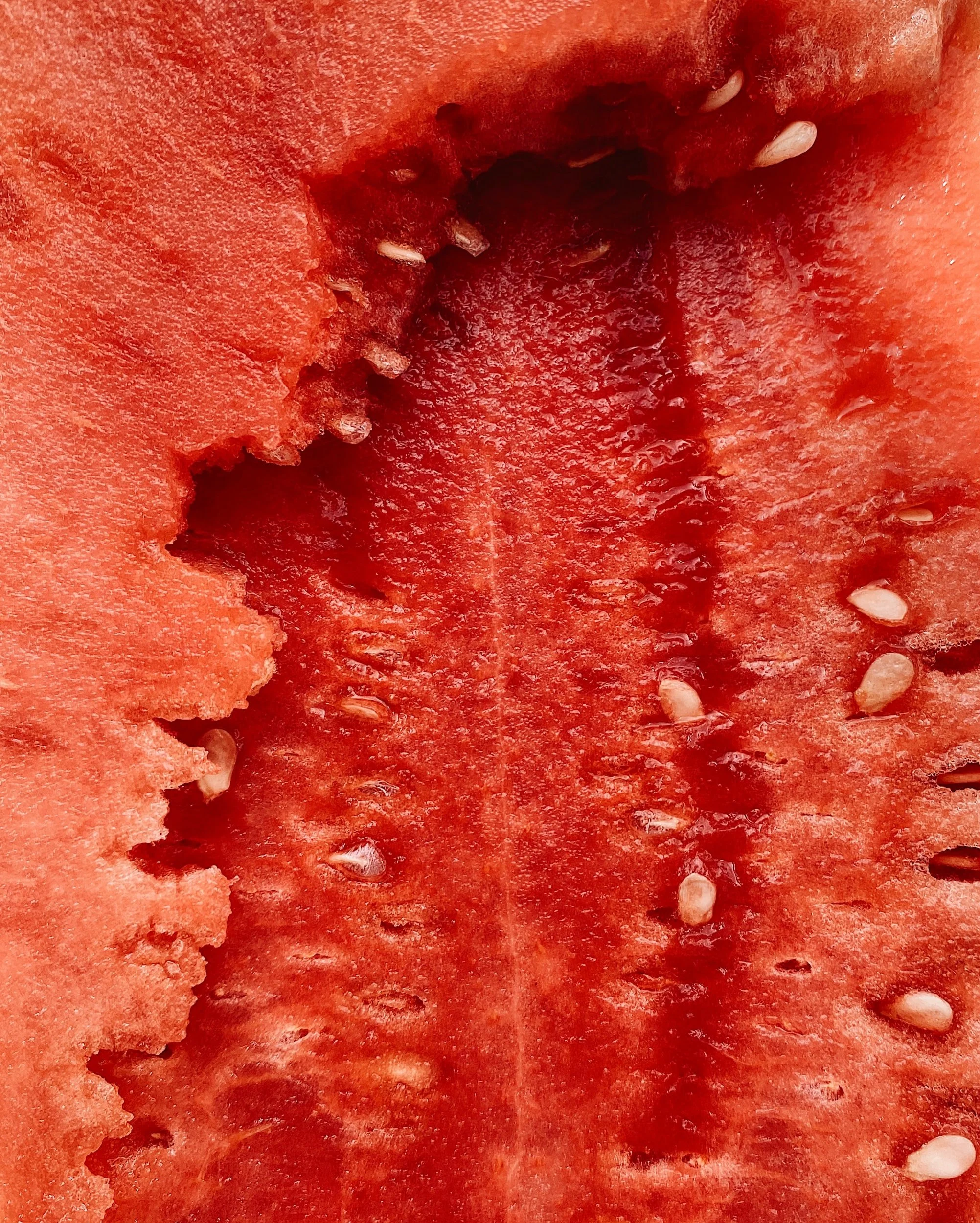 PMS – How can nutrition support us through our menstrual cycle?
