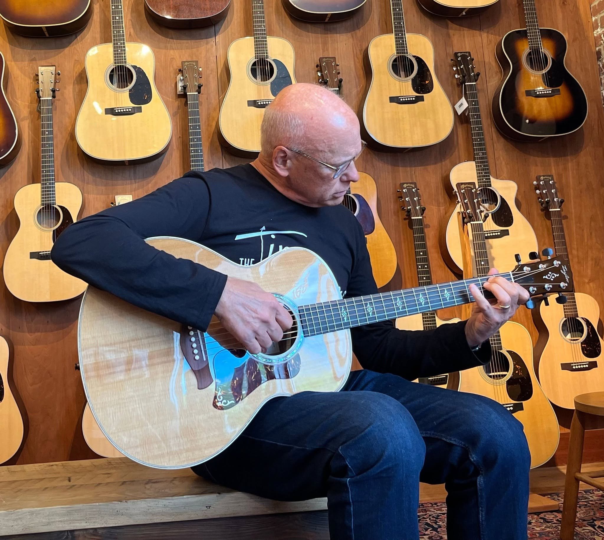 Live Music - Mike Munzer