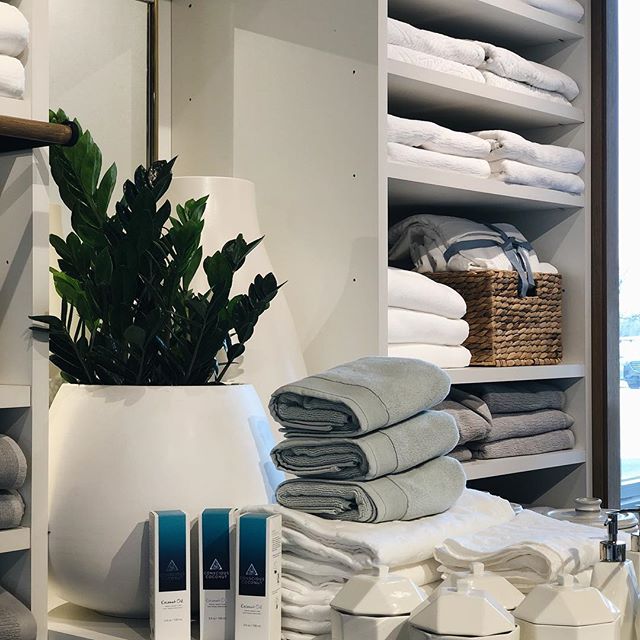 This week I have been So. Damn. Unproductive.

I spent half my week trying to buy towels. My crowning accomplishment from past 168 hours of my existence is... towels. 🤔

If someone were to ask me &ldquo;Now, what is it you do, Bethany?&rdquo; would 