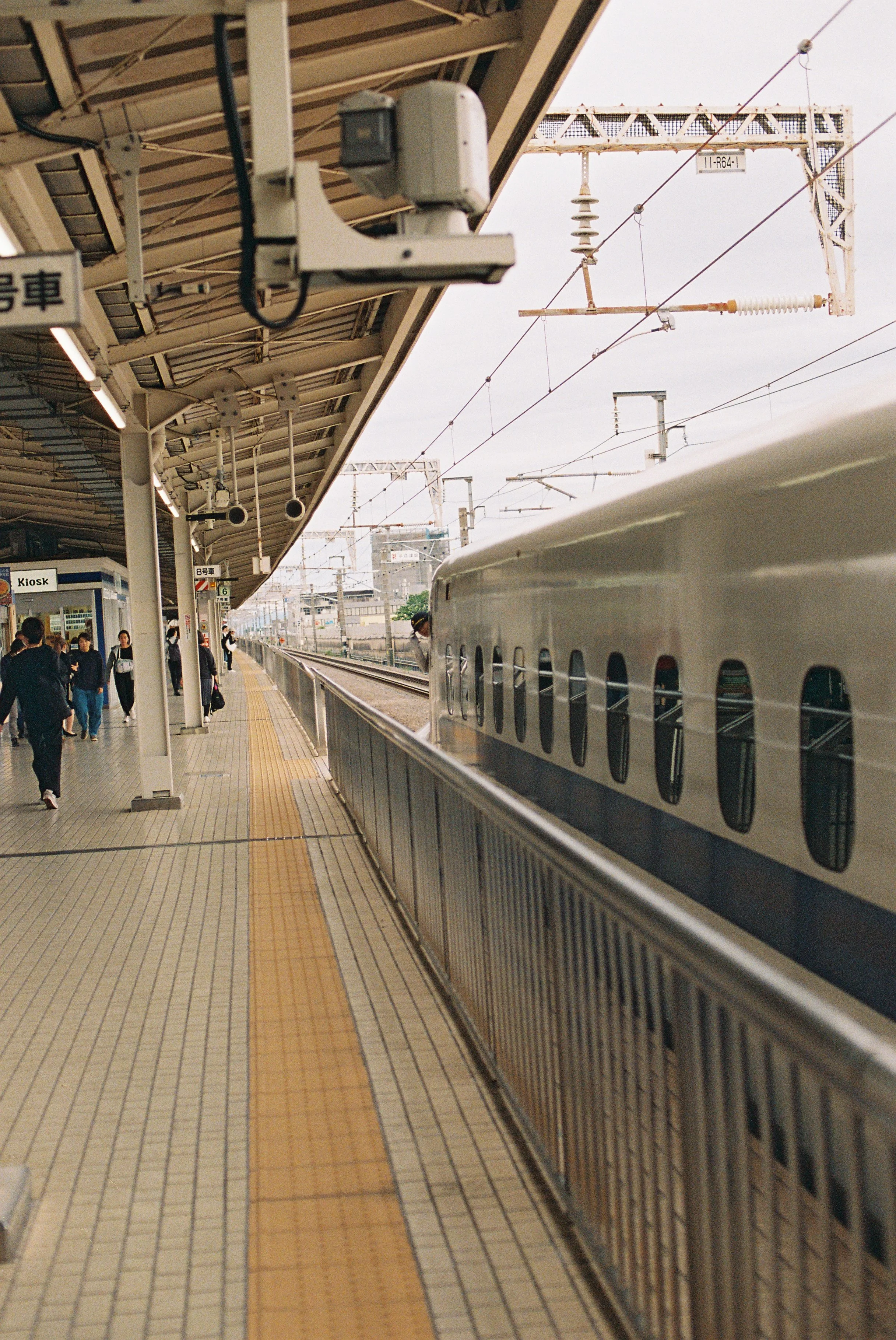 R1-06615-036A.JPG