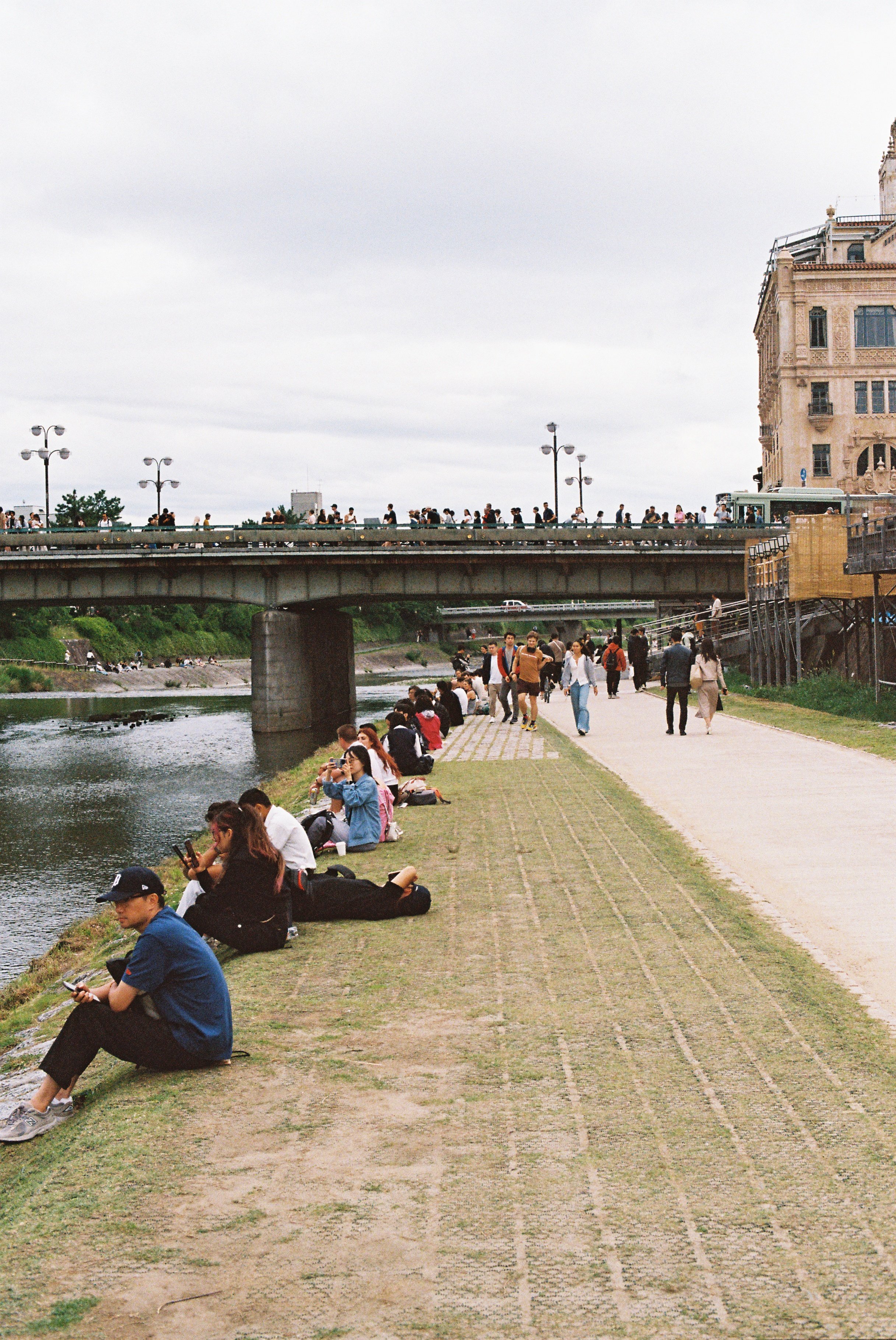 R1-07539-0013.JPG