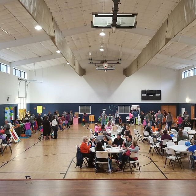 WE ARE ROLLING! Doors are open, games a going, and food is being served! #fallfest #fccsherwood