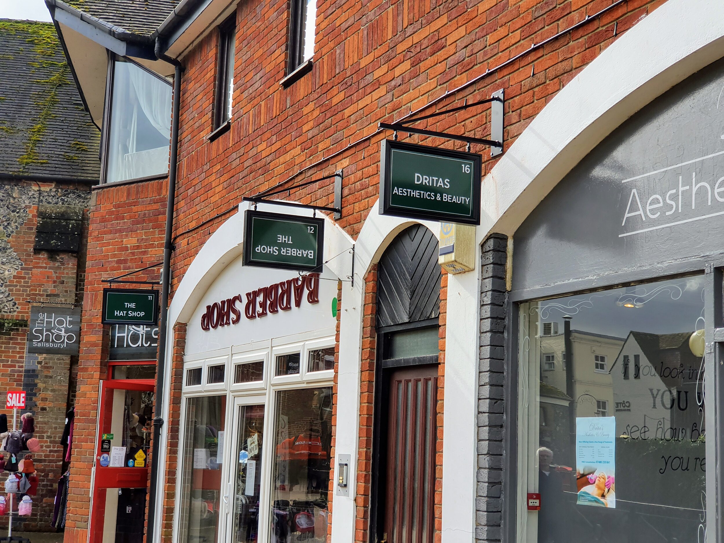 Salisbury Signs