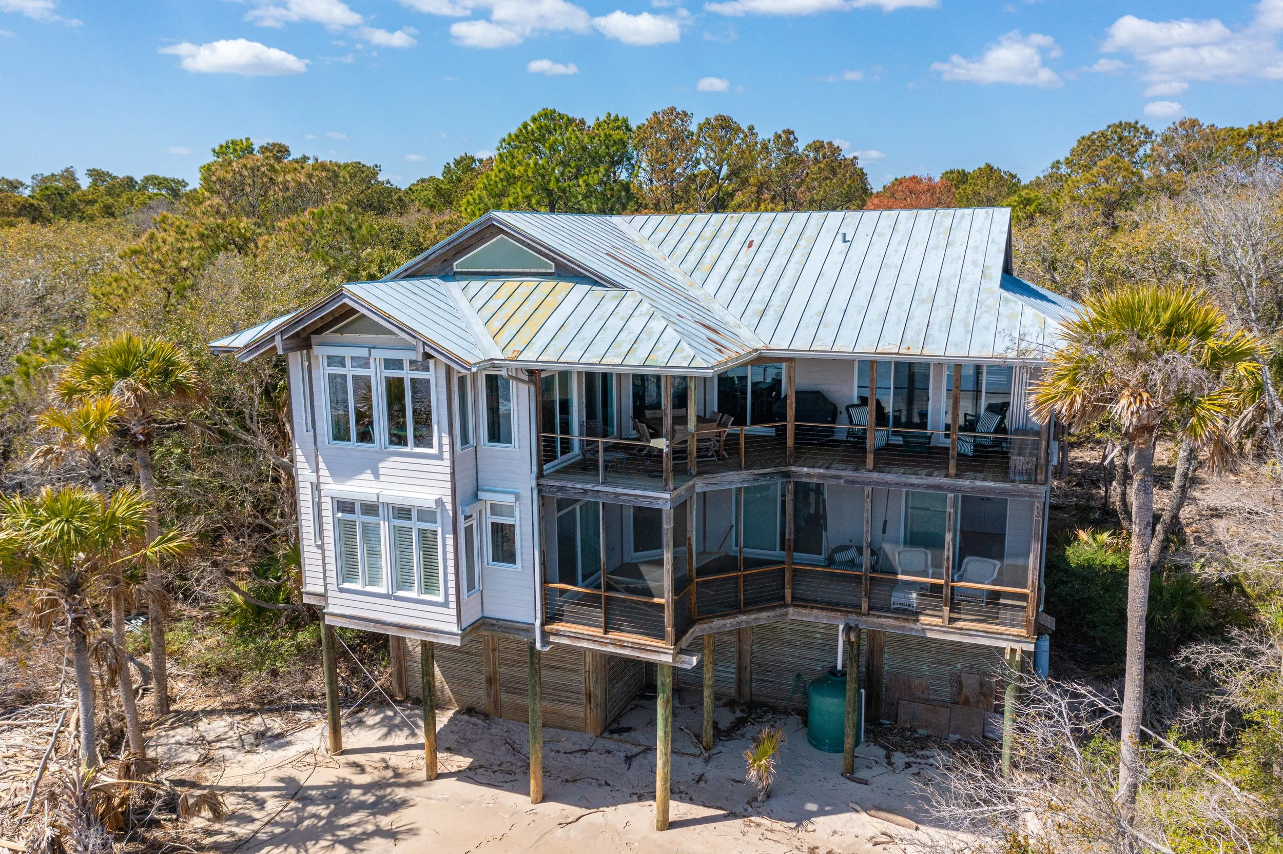 BeachFrontDeweesExterior-0967.jpg