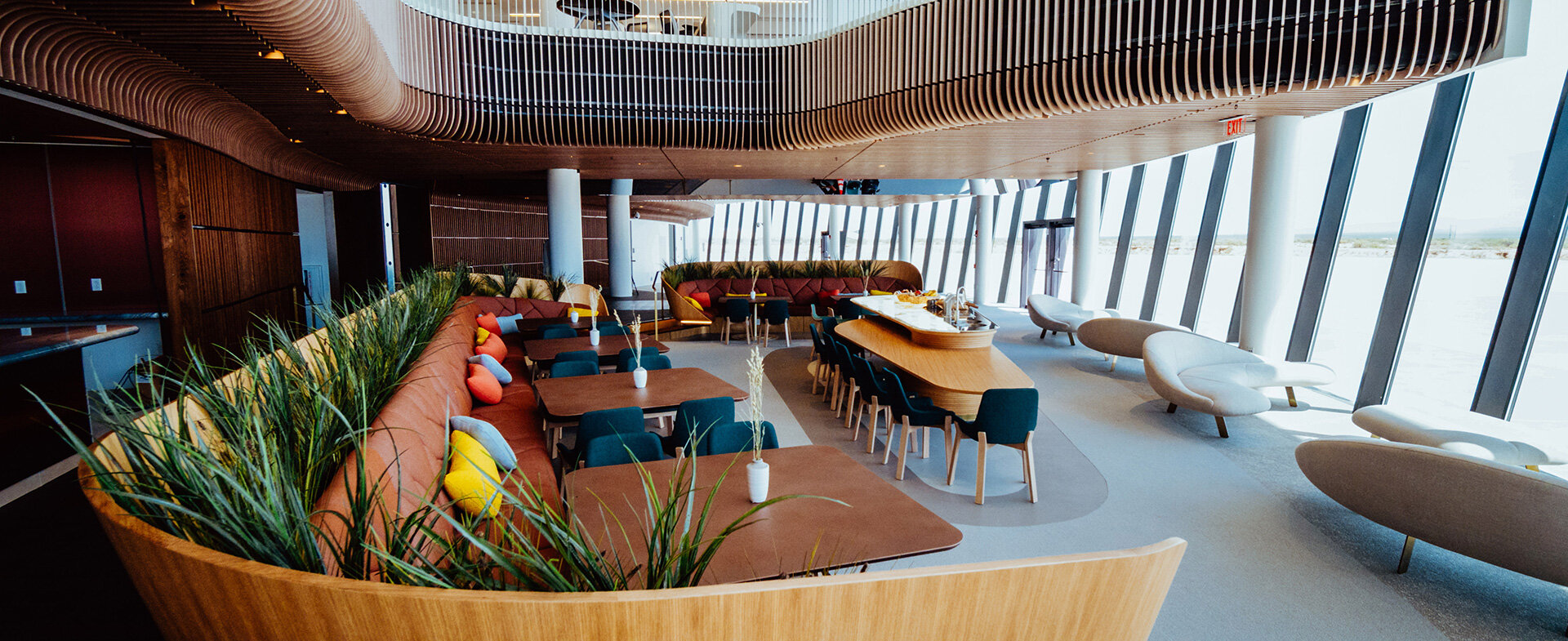 Gaia_Lounge_Dinning_Area.jpg