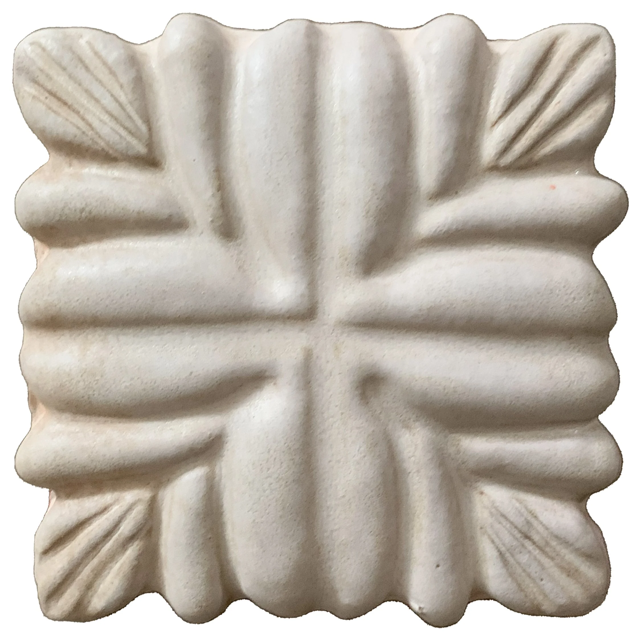 113-Pointed Leaf 4x4-White Frost - Lot: (24 tiles)