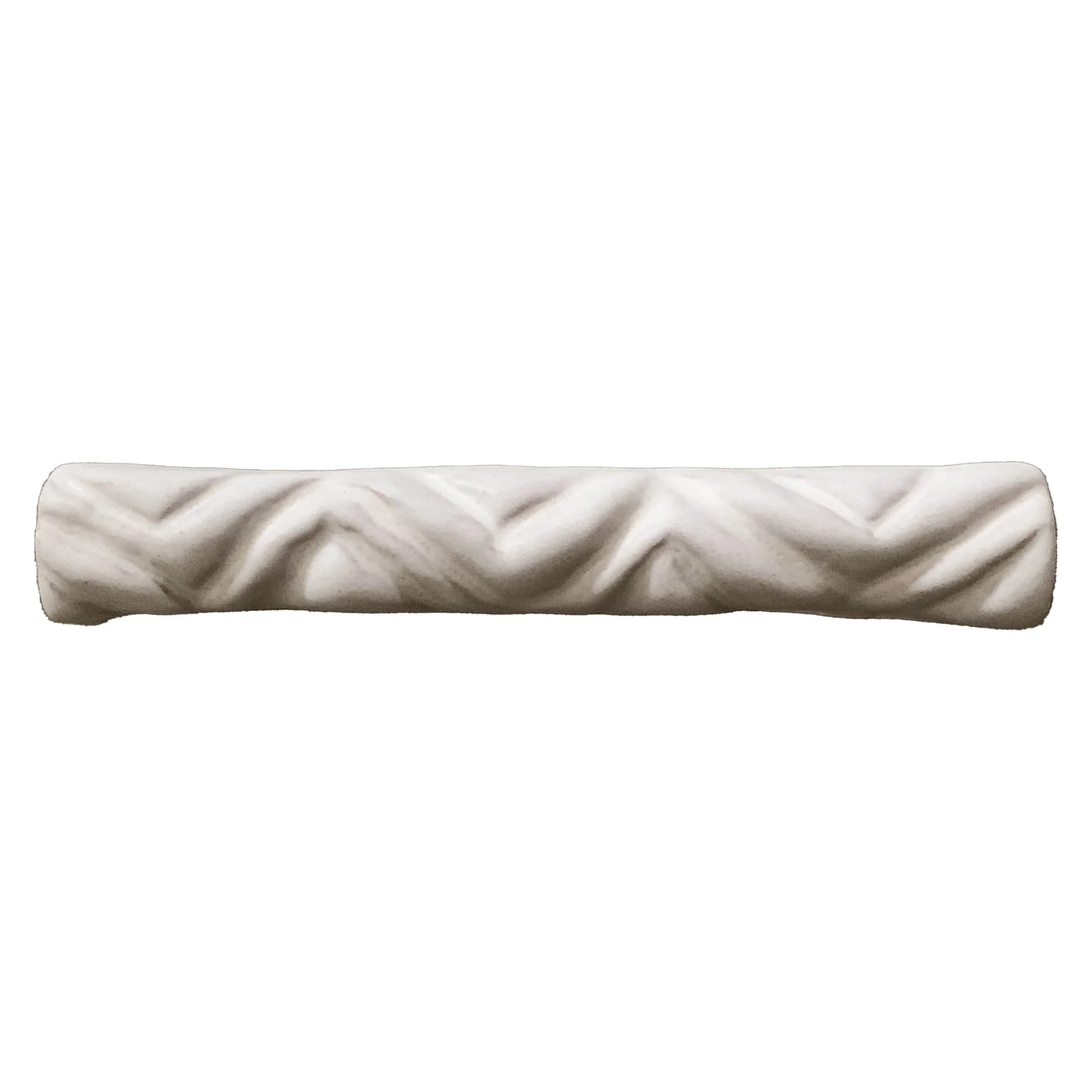 H05-Zig Zag Trim-White Frost - Lot: (15 tiles)