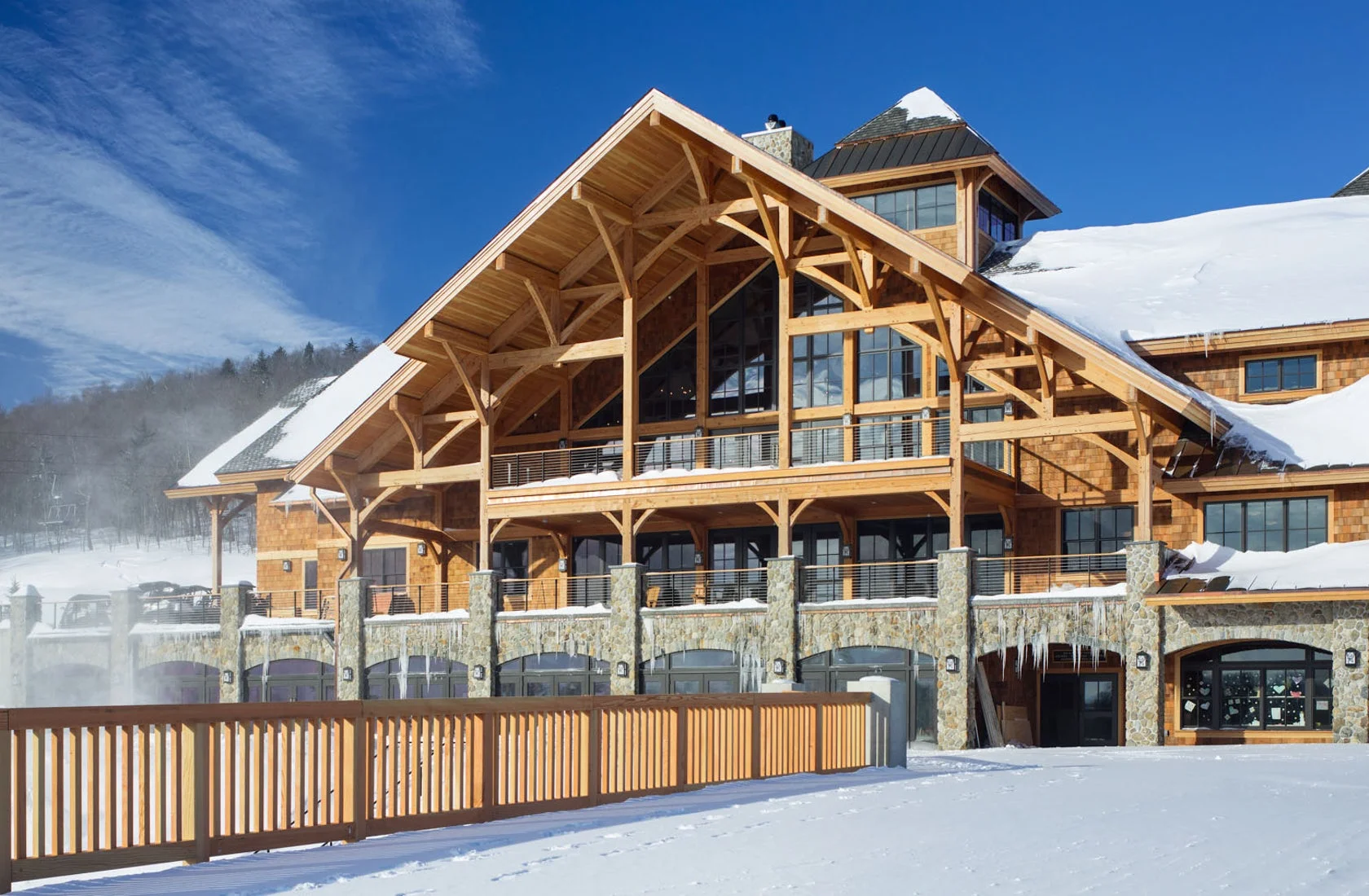 Foard-Panel-Hermitage-Club-Lodge-05.jpg