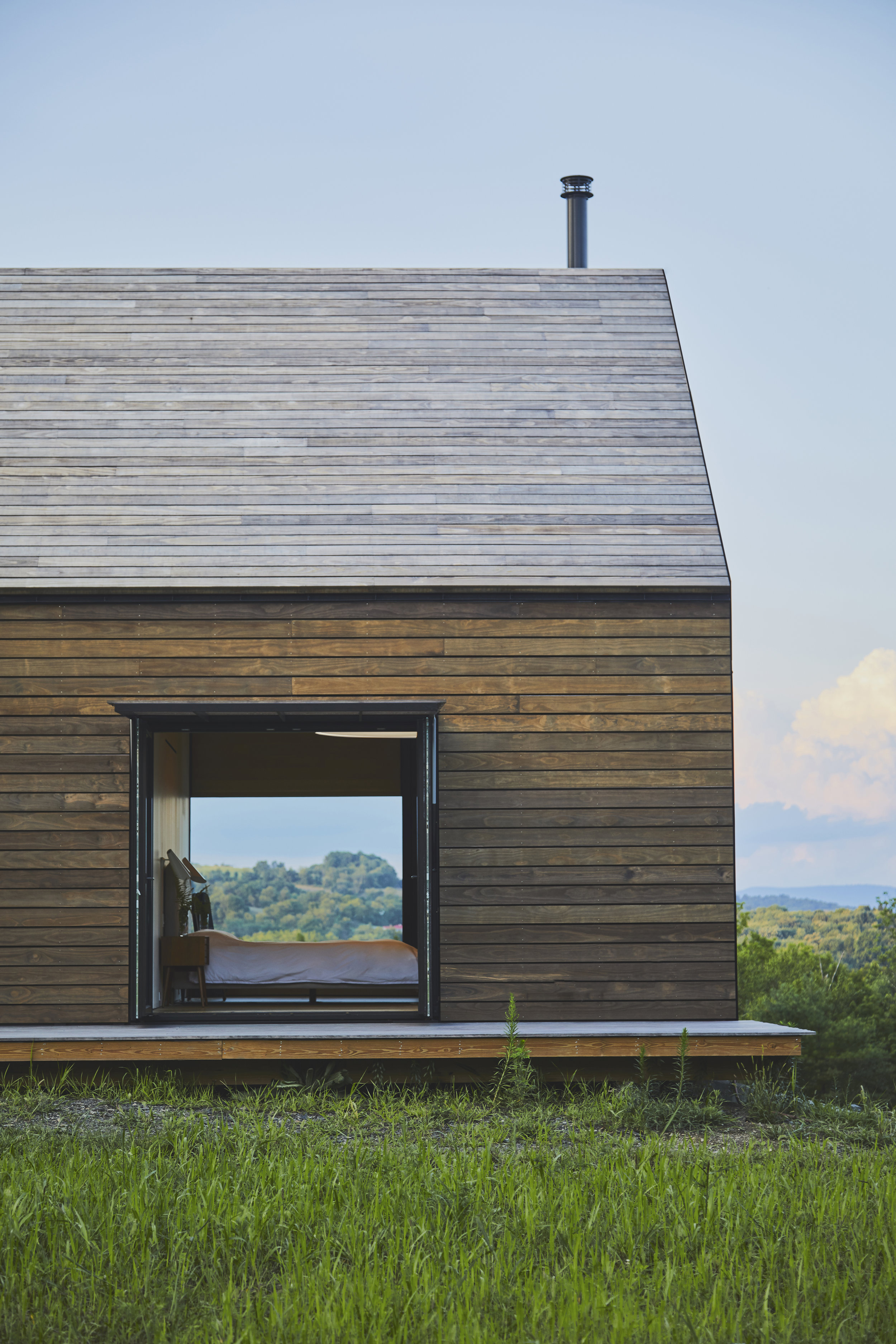 Amalgam Studio Mountain House Exteriors 01.jpg