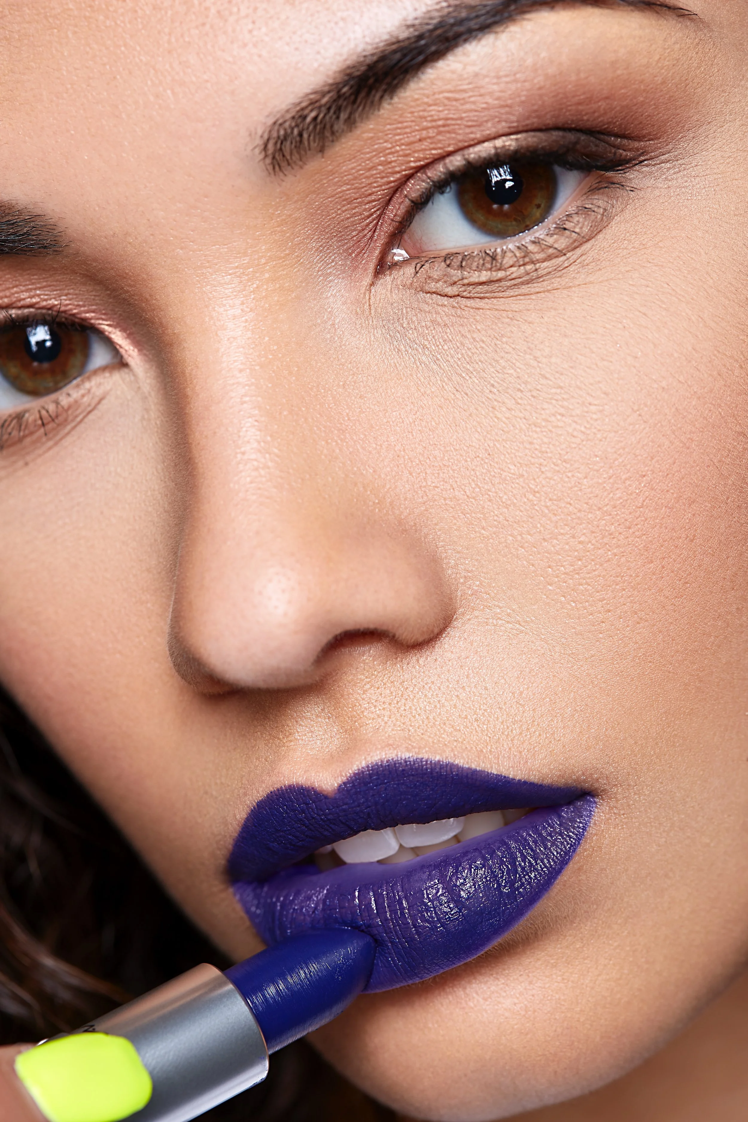 Why You Should Not Over Edit Photos To Change A Models Shape or Body