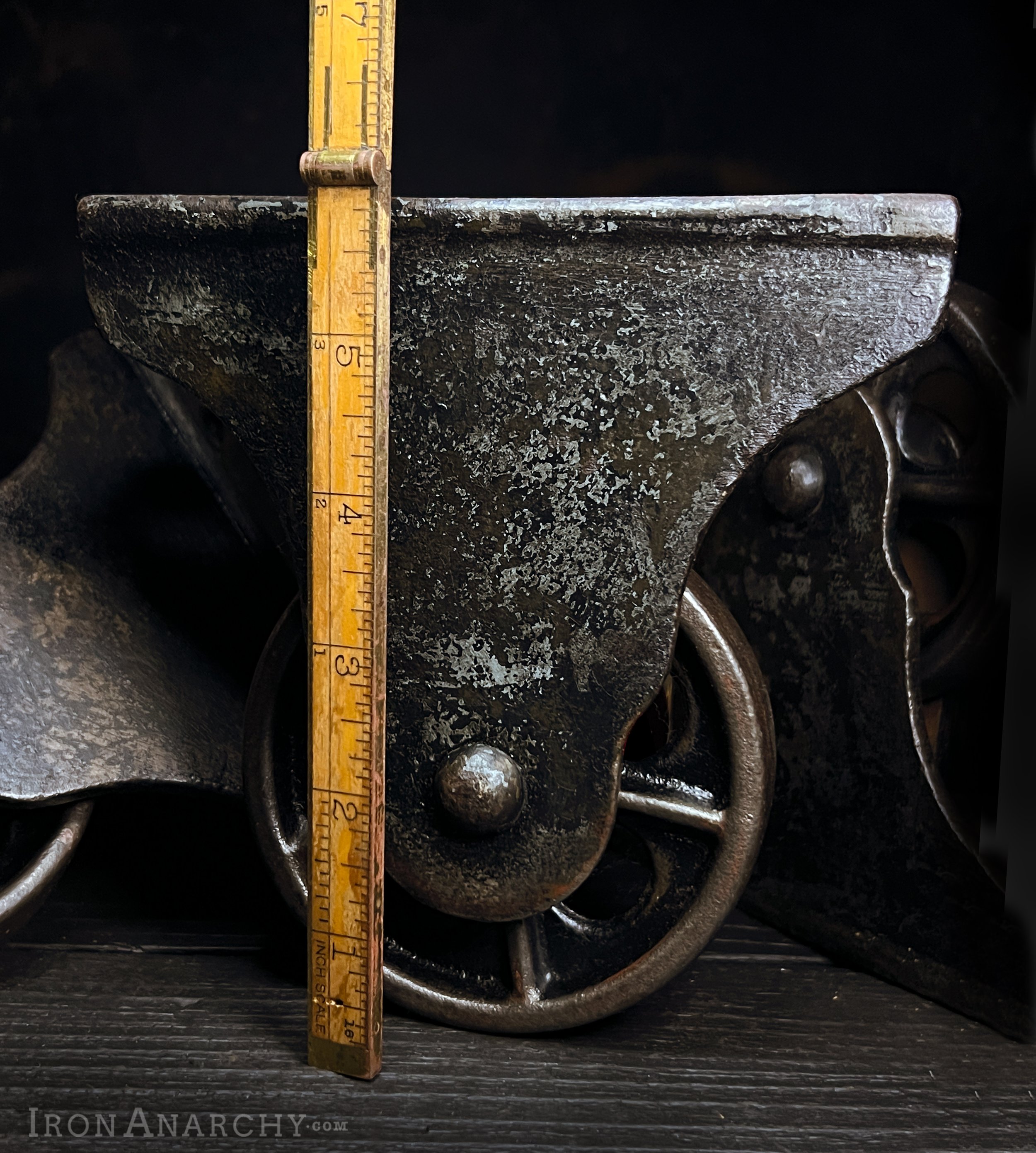 Antique Industrial Cast Iron Safe Casters 1d.jpg