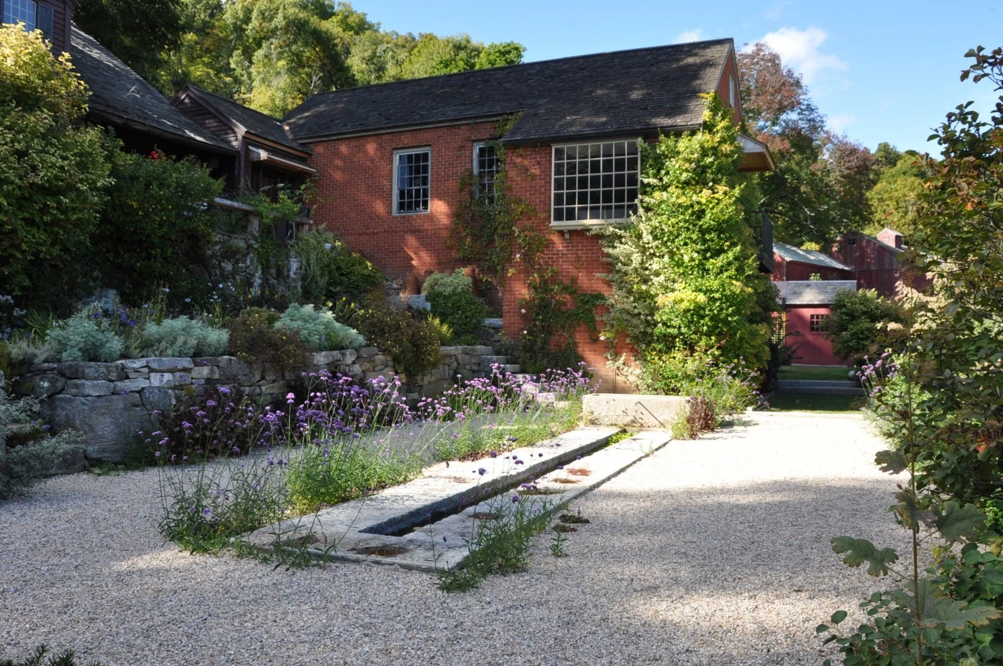Hollister House.jpg